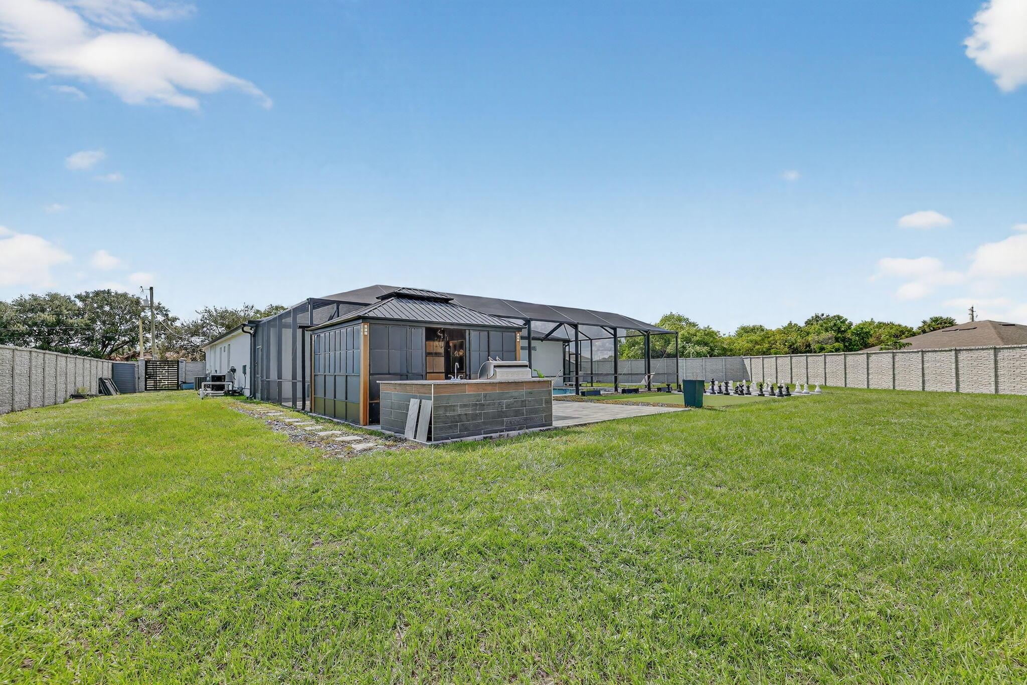 PORT ST LUCIE SECTION 33 - Residential