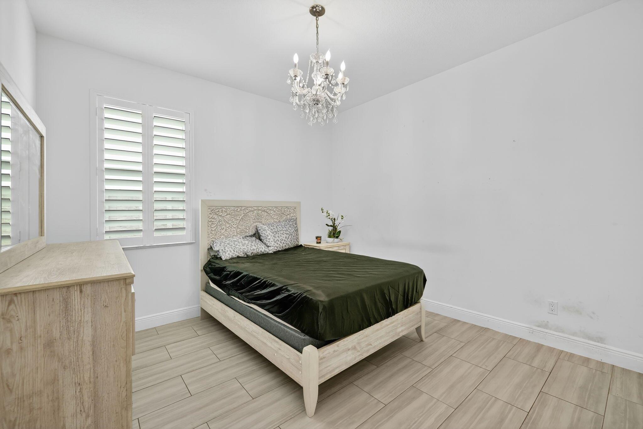 PORT ST LUCIE SECTION 33 - Residential