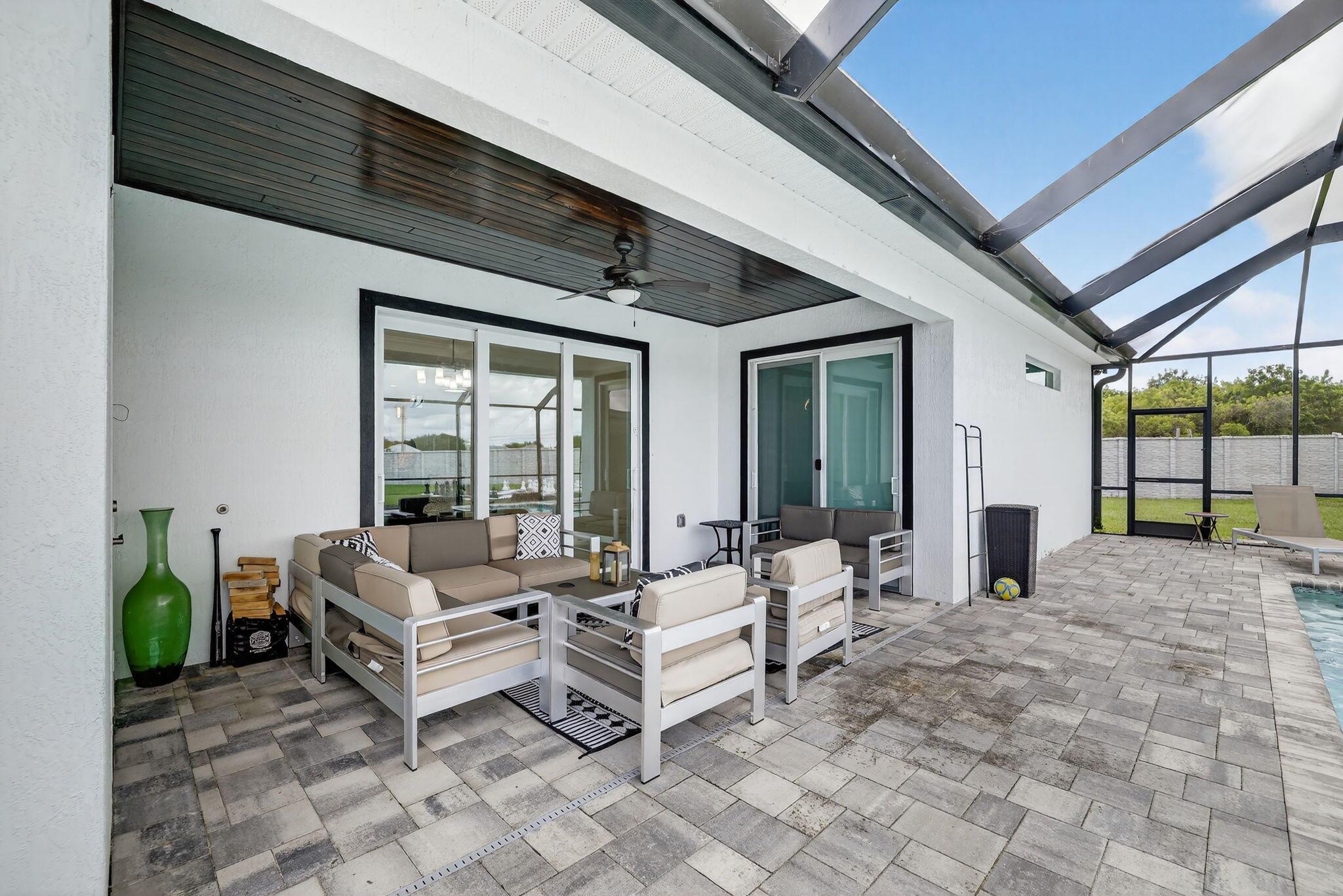 PORT ST LUCIE SECTION 33 - Residential