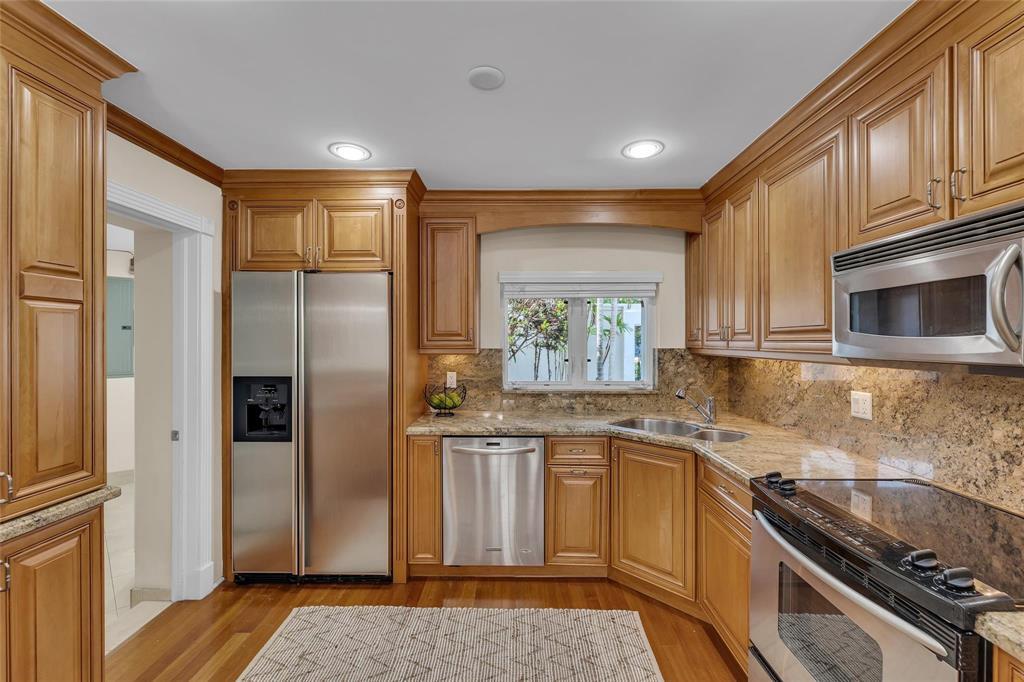 CORAL RIDGE GALT ADD NO 1 - Residential Lease