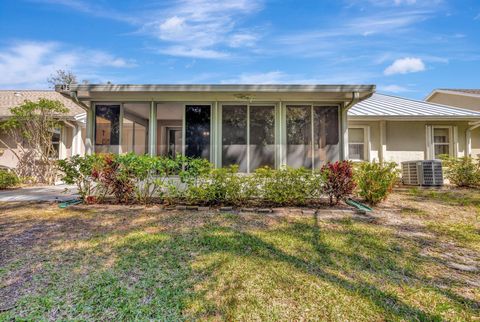 A home in Saint Lucie West