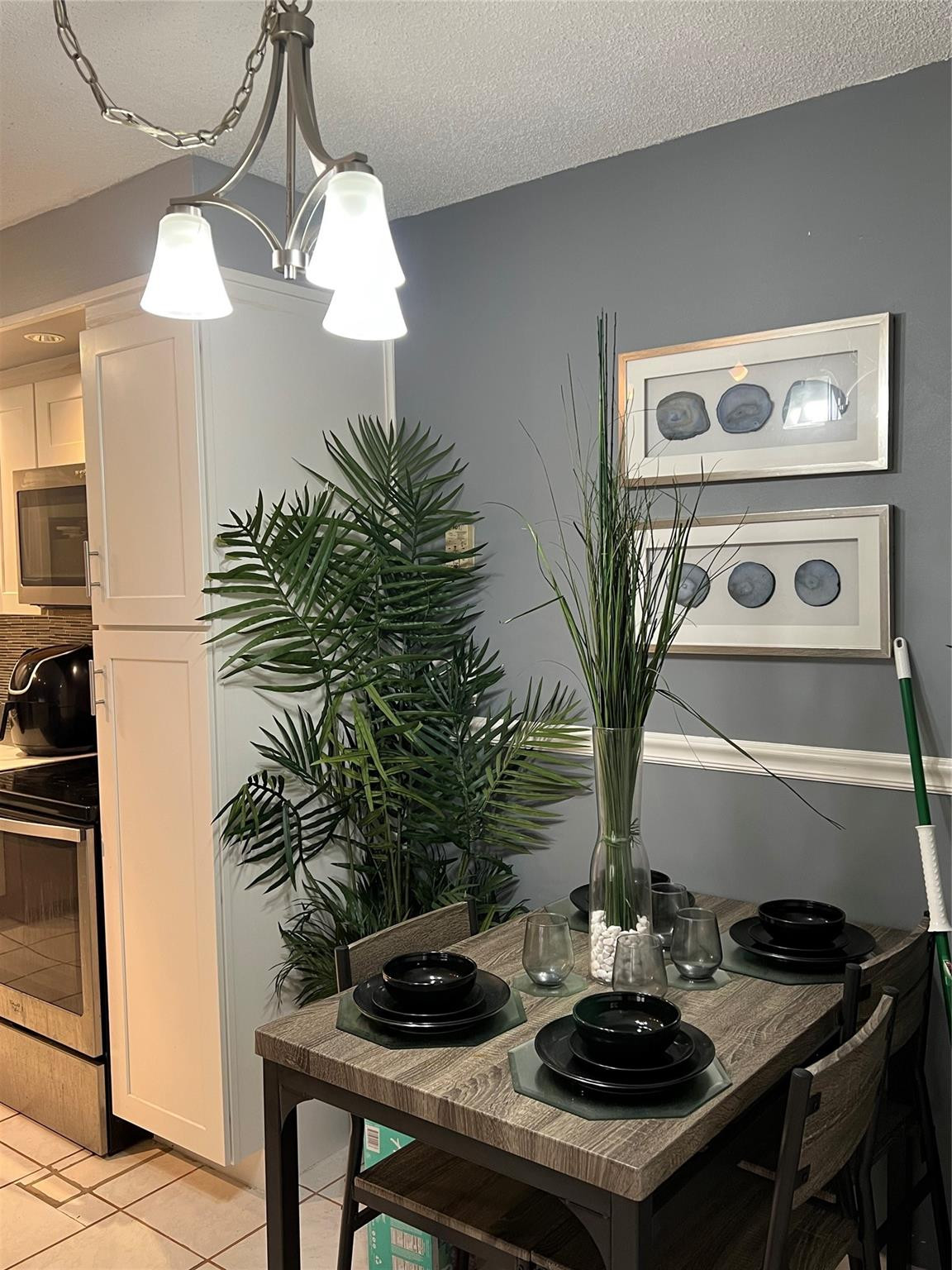 TAMARAC GARDENS - Residential