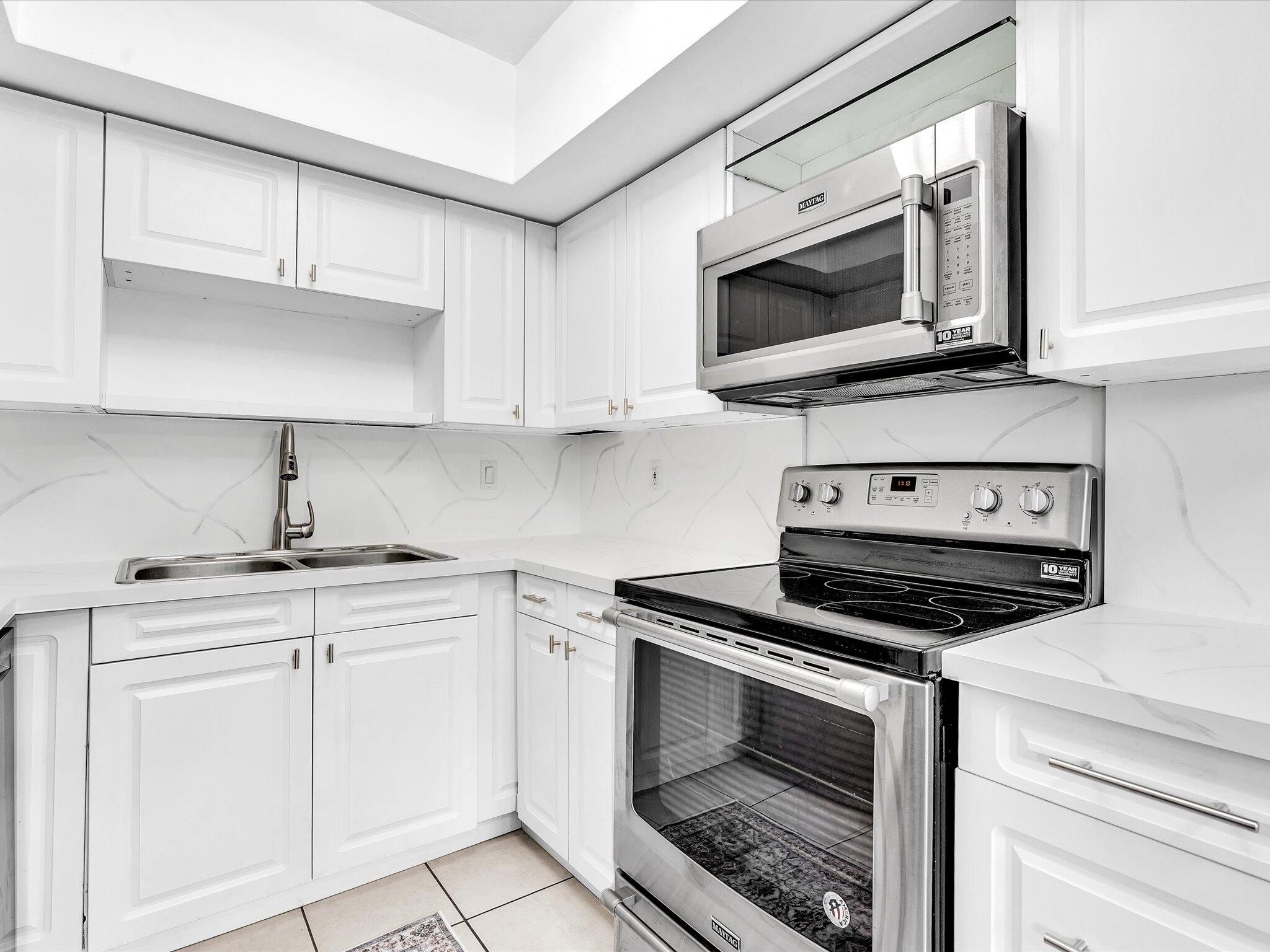 FINN COURT CONDO - Residential