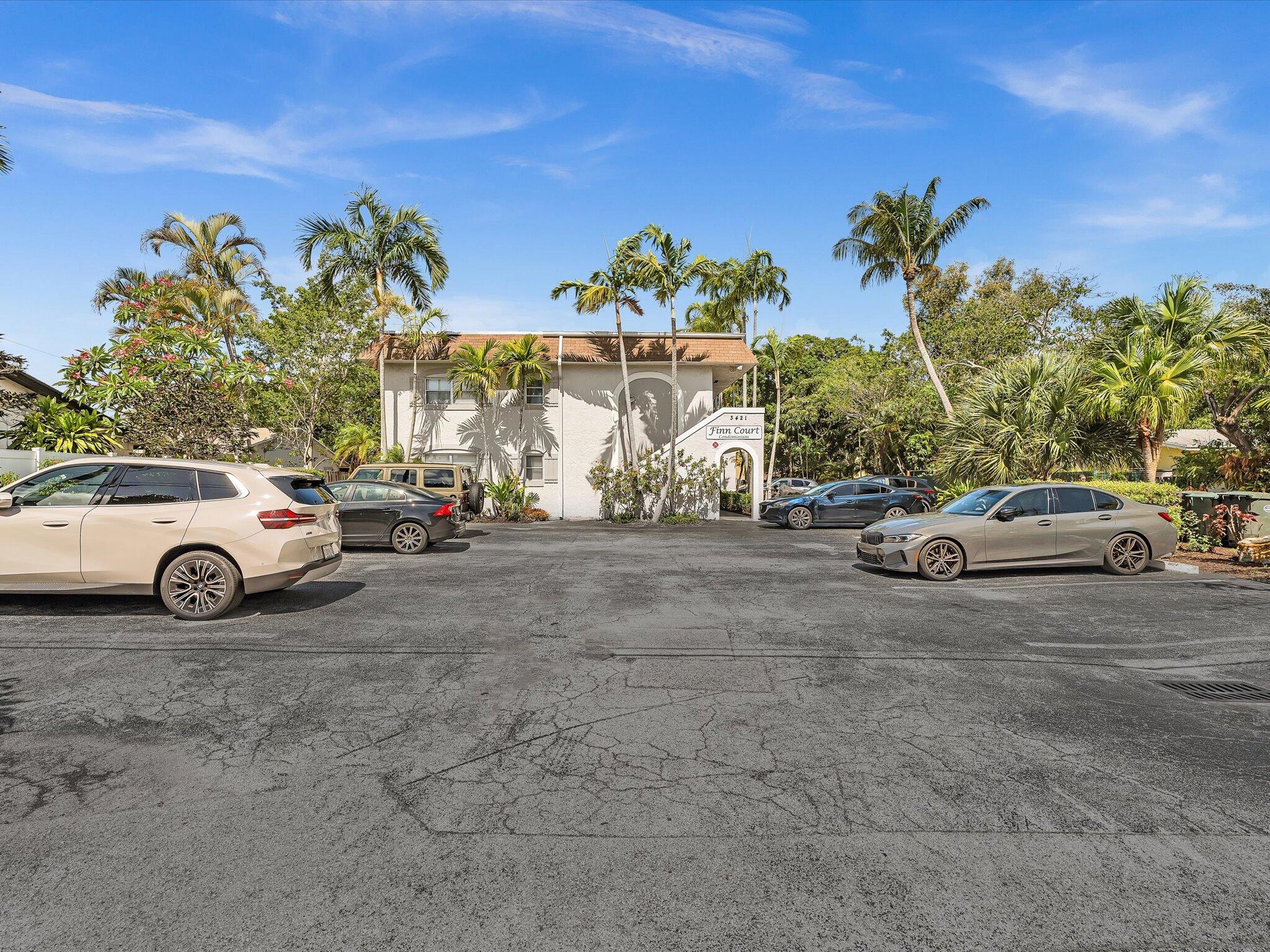 FINN COURT CONDO - Residential
