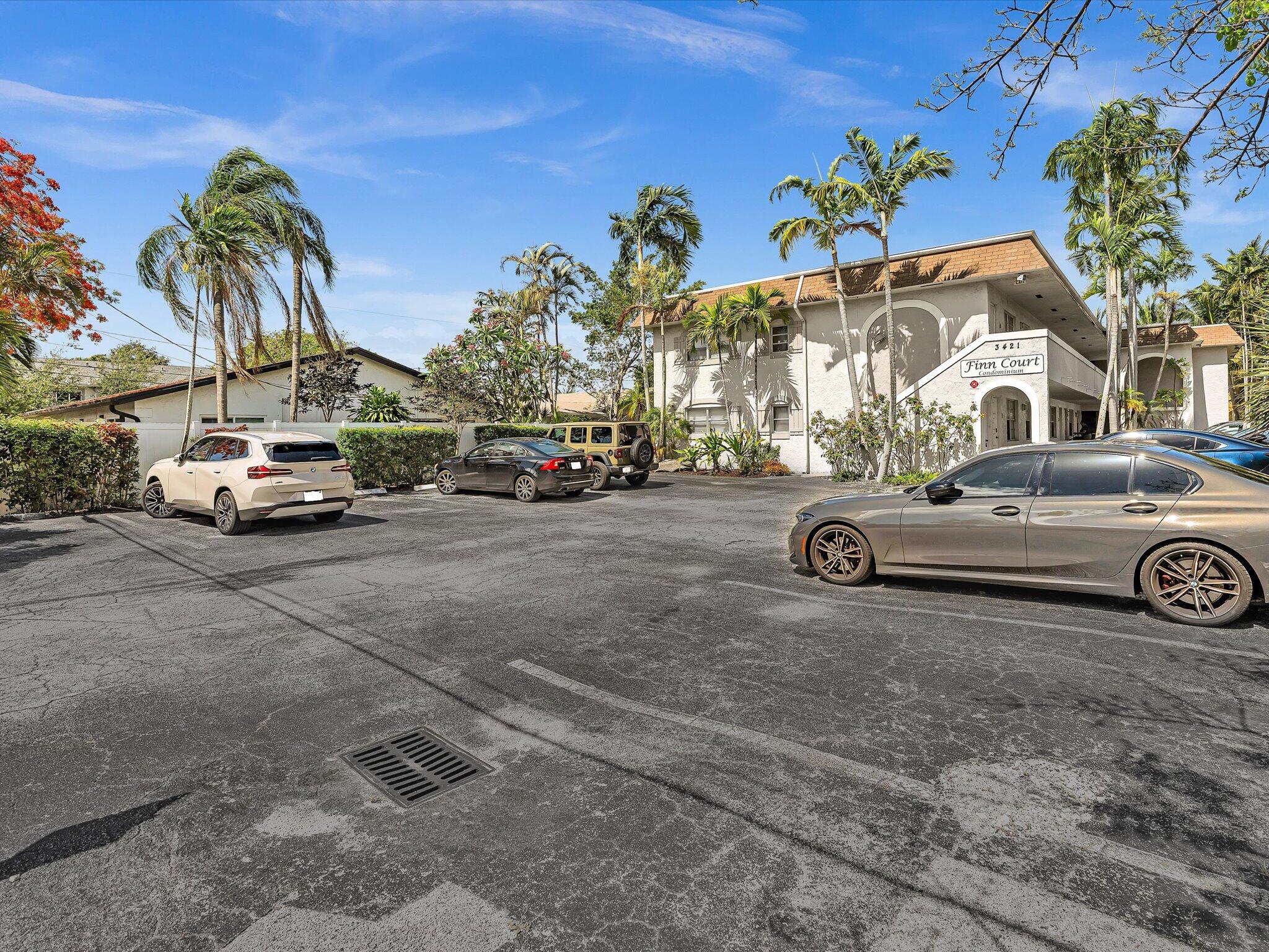FINN COURT CONDO - Residential