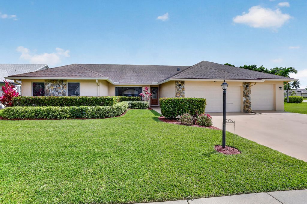 Photo of 9628 Trivolo Place, Boca Raton, FL 33434 (MLS # B26020418)