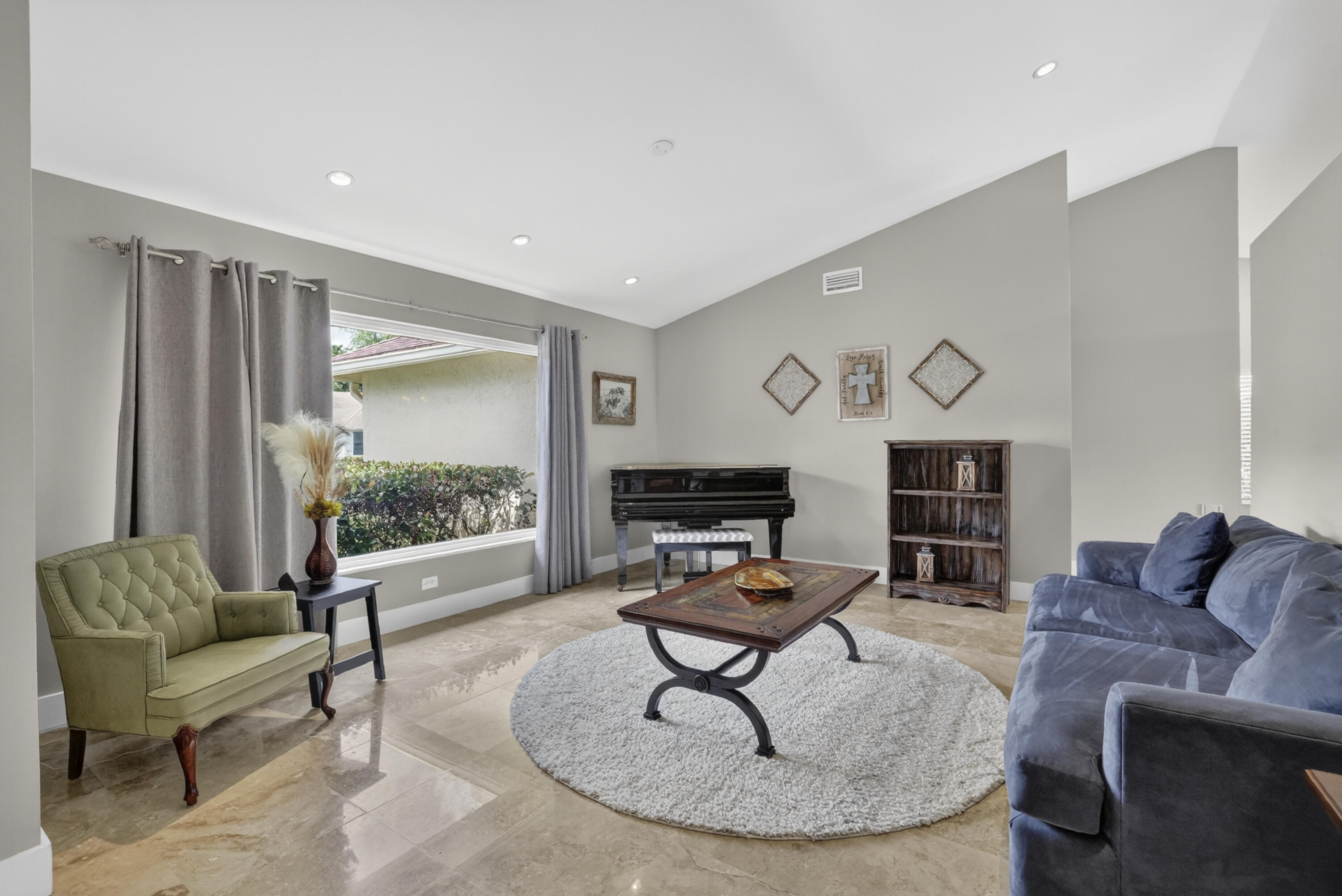 BOCA FONTANA PH 2-A - Residential