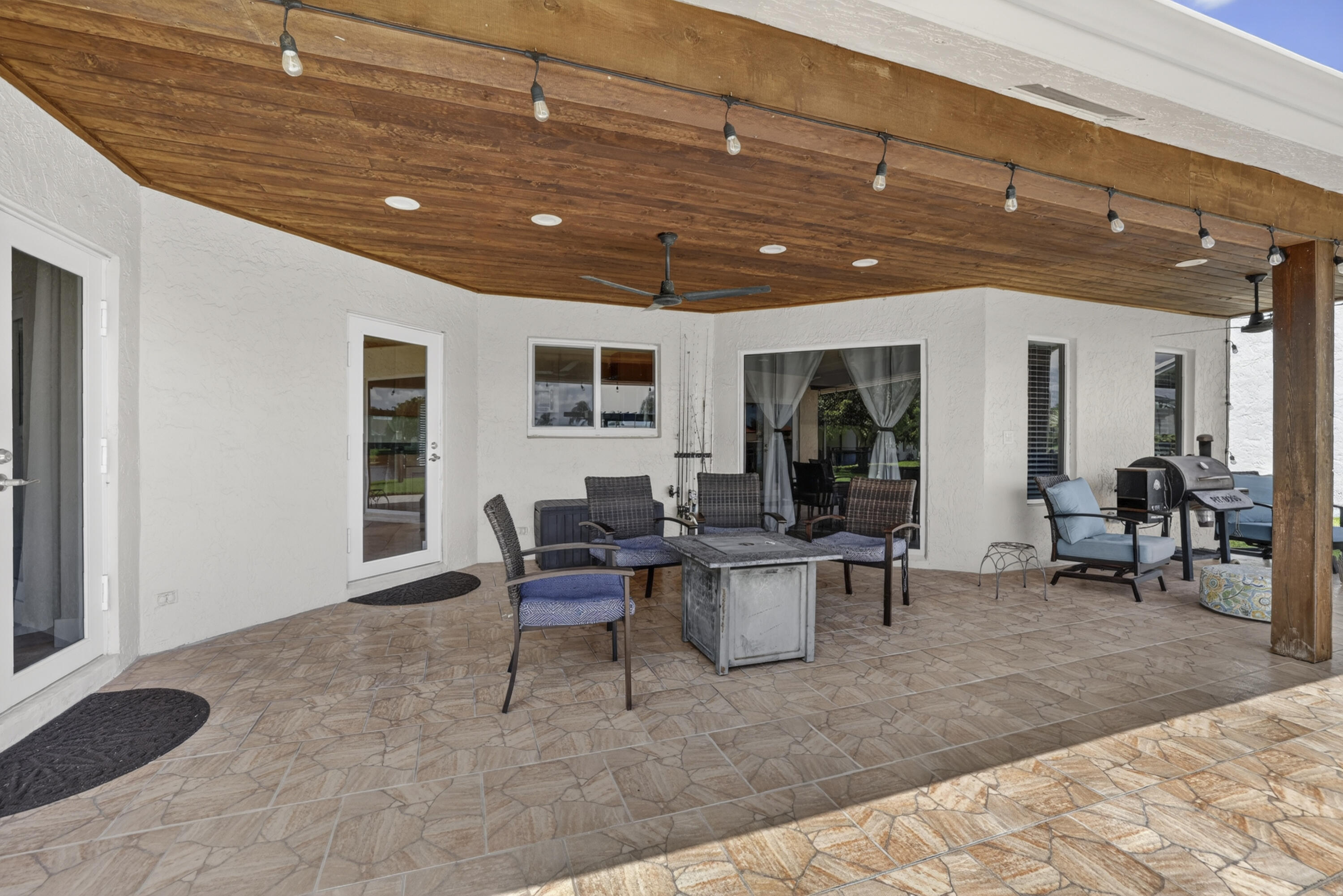 BOCA FONTANA PH 2-A - Residential
