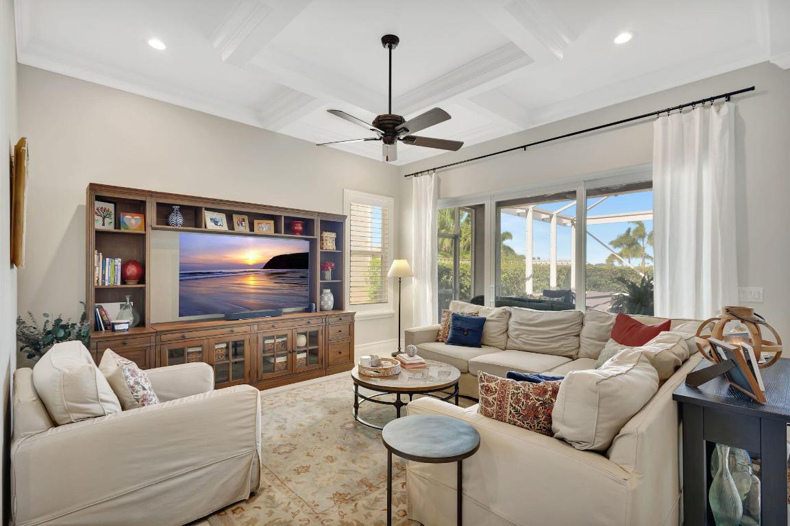 PGA RESORT COMMUNITY OF MONTEREY POINTE - Residential