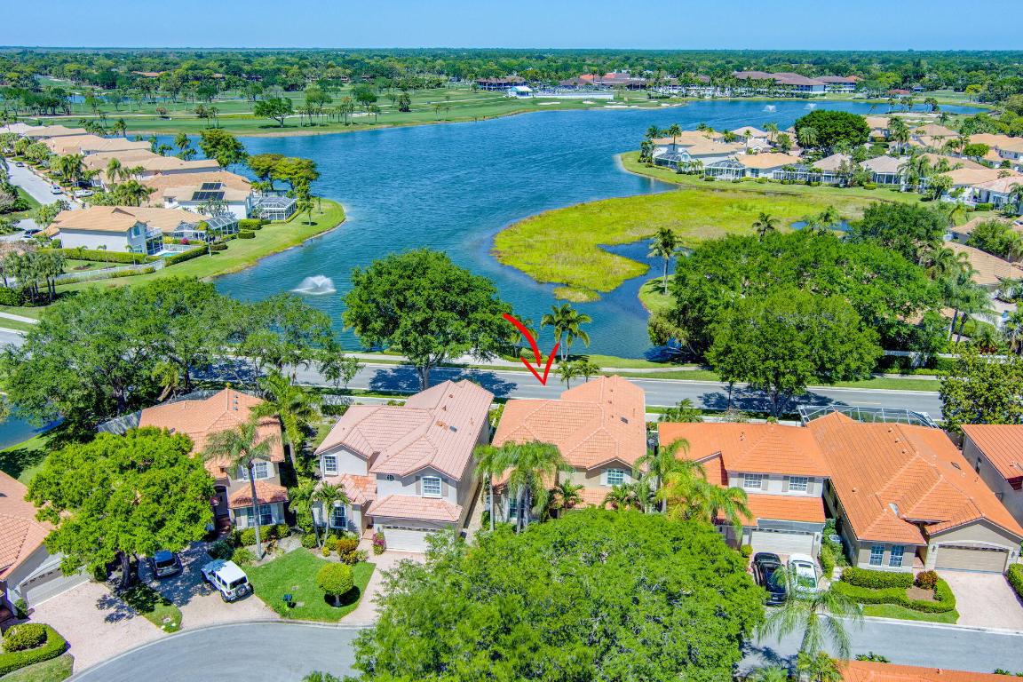 PGA RESORT COMMUNITY OF MONTEREY POINTE - Residential