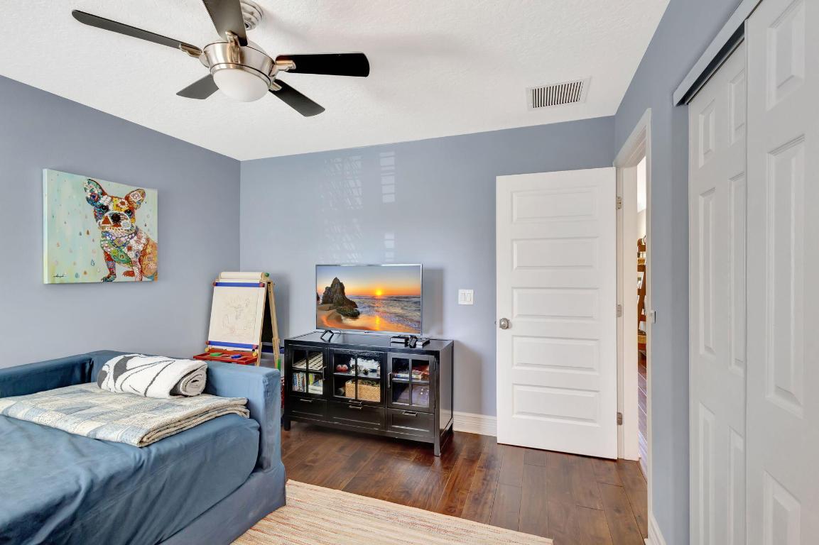 PGA RESORT COMMUNITY OF MONTEREY POINTE - Residential