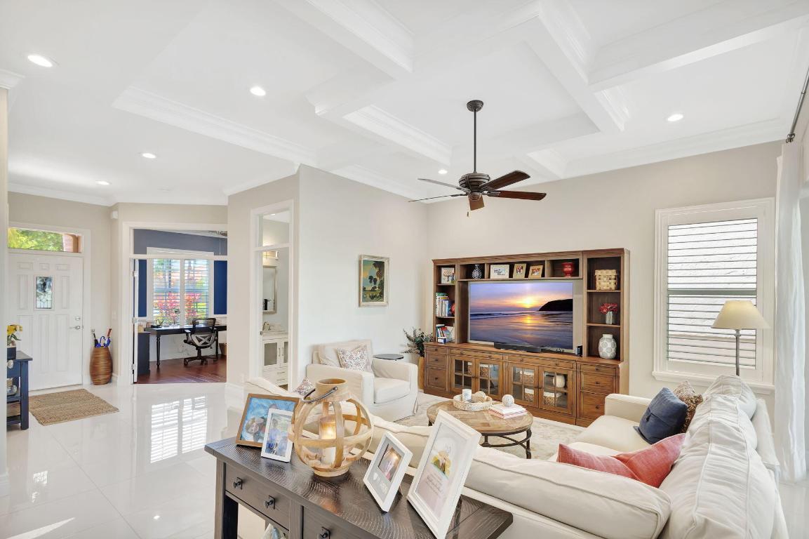 PGA RESORT COMMUNITY OF MONTEREY POINTE - Residential