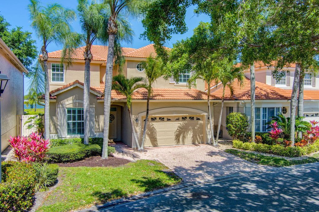 Photo of 44 Pinnacle Cove, Palm Beach Gardens, FL 33418 (MLS # R11078641)