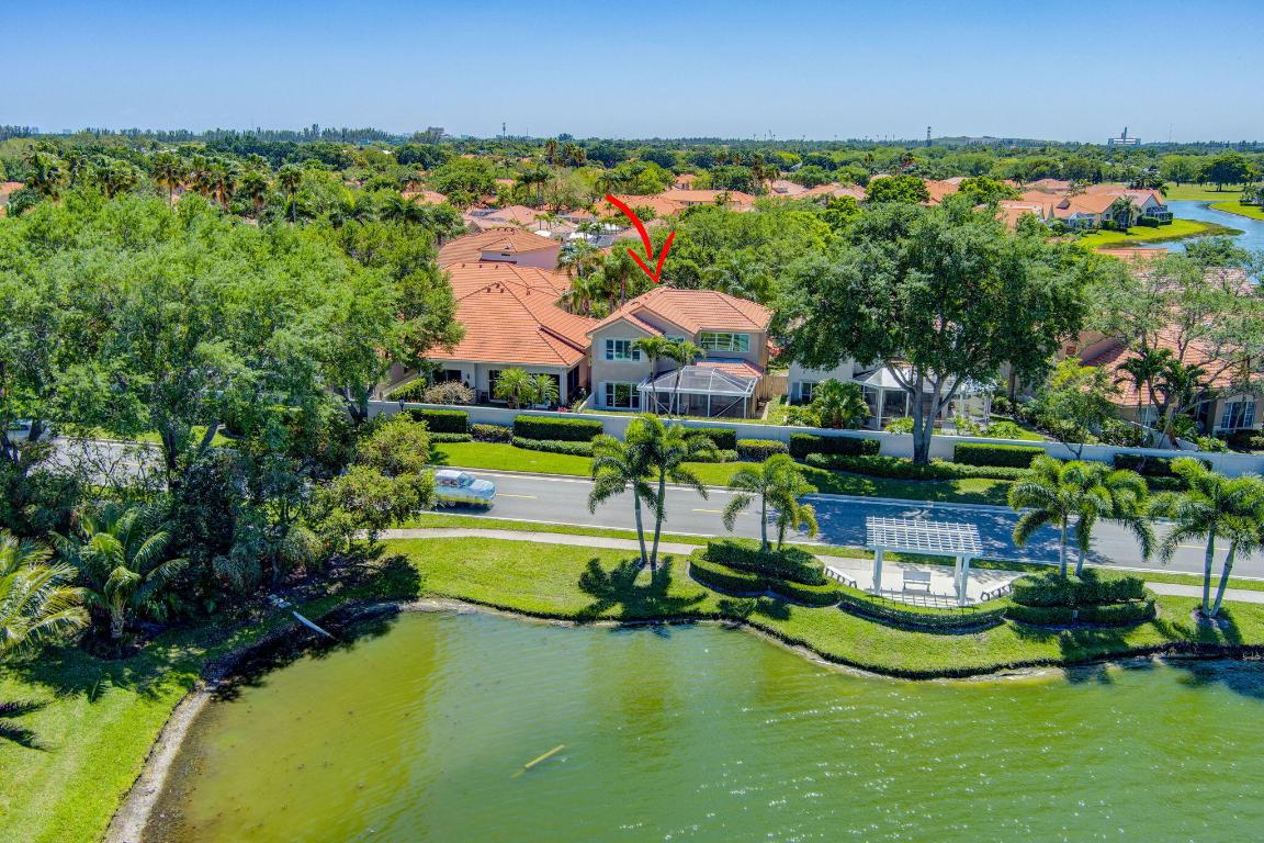 PGA RESORT COMMUNITY OF MONTEREY POINTE - Residential