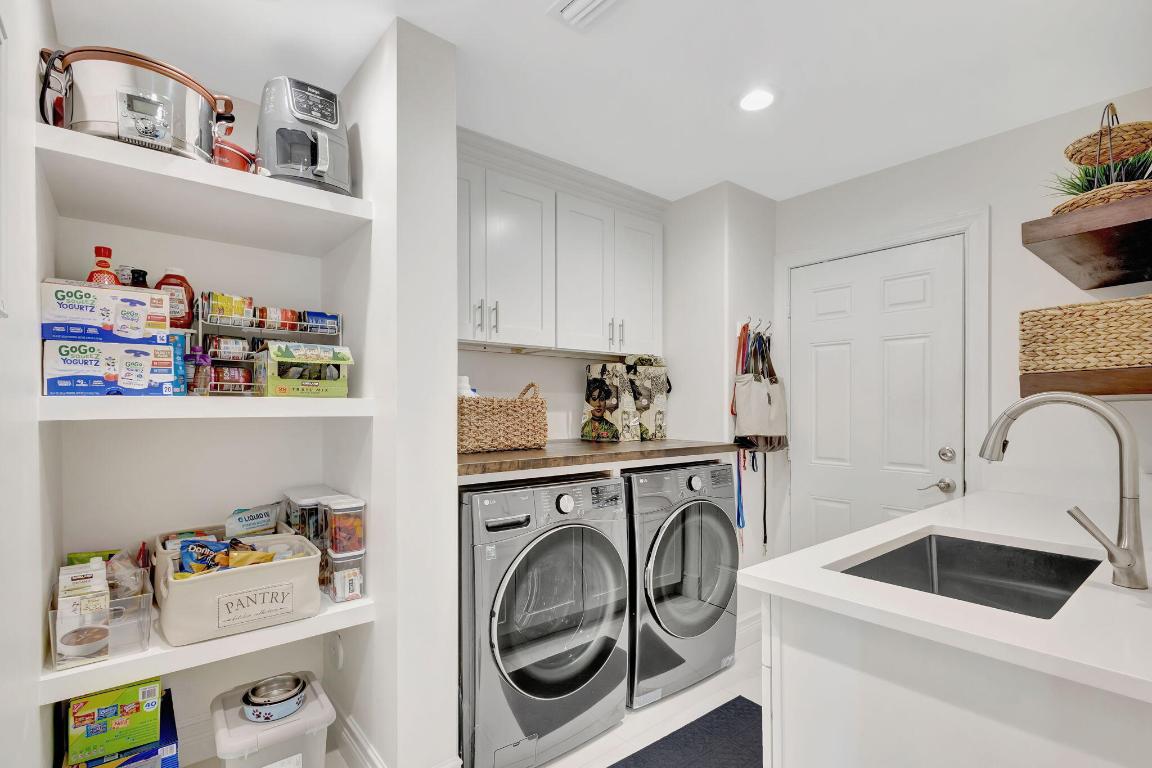 PGA RESORT COMMUNITY OF MONTEREY POINTE - Residential