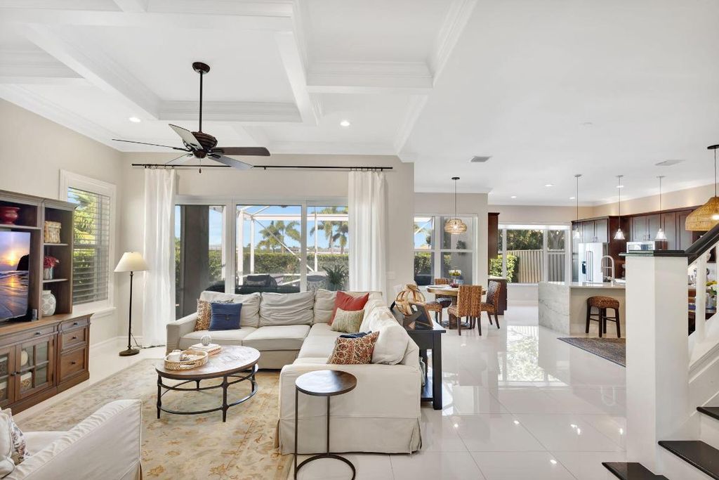 Photo of 44 Pinnacle Cove, Palm Beach Gardens, FL 33418 (MLS # R11078641)