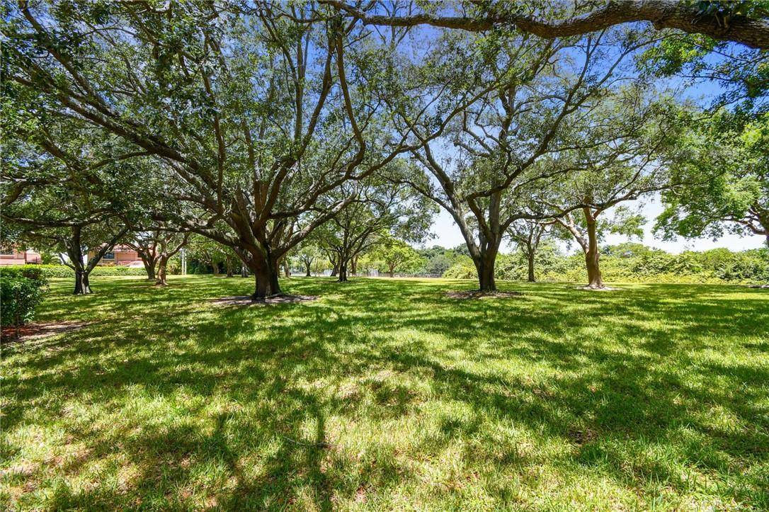 The Hollows Of Deer Creek - Residential
