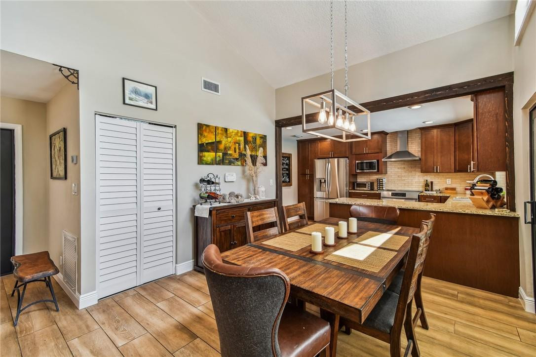 The Hollows Of Deer Creek - Residential