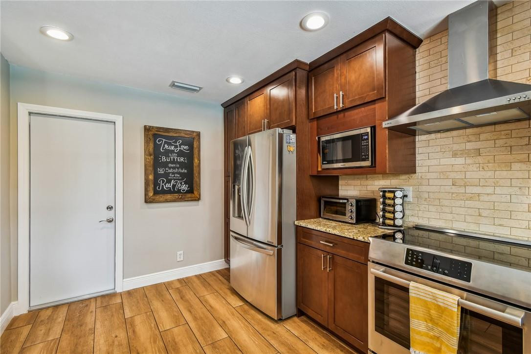 The Hollows Of Deer Creek - Residential