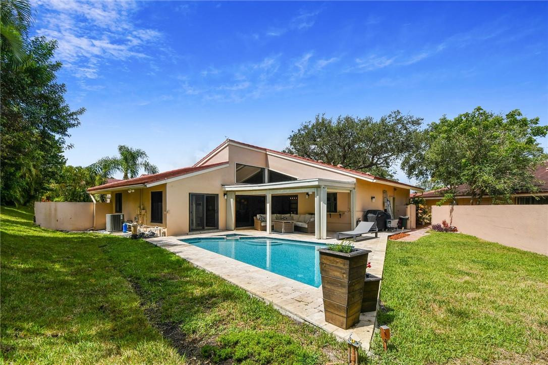 The Hollows Of Deer Creek - Residential