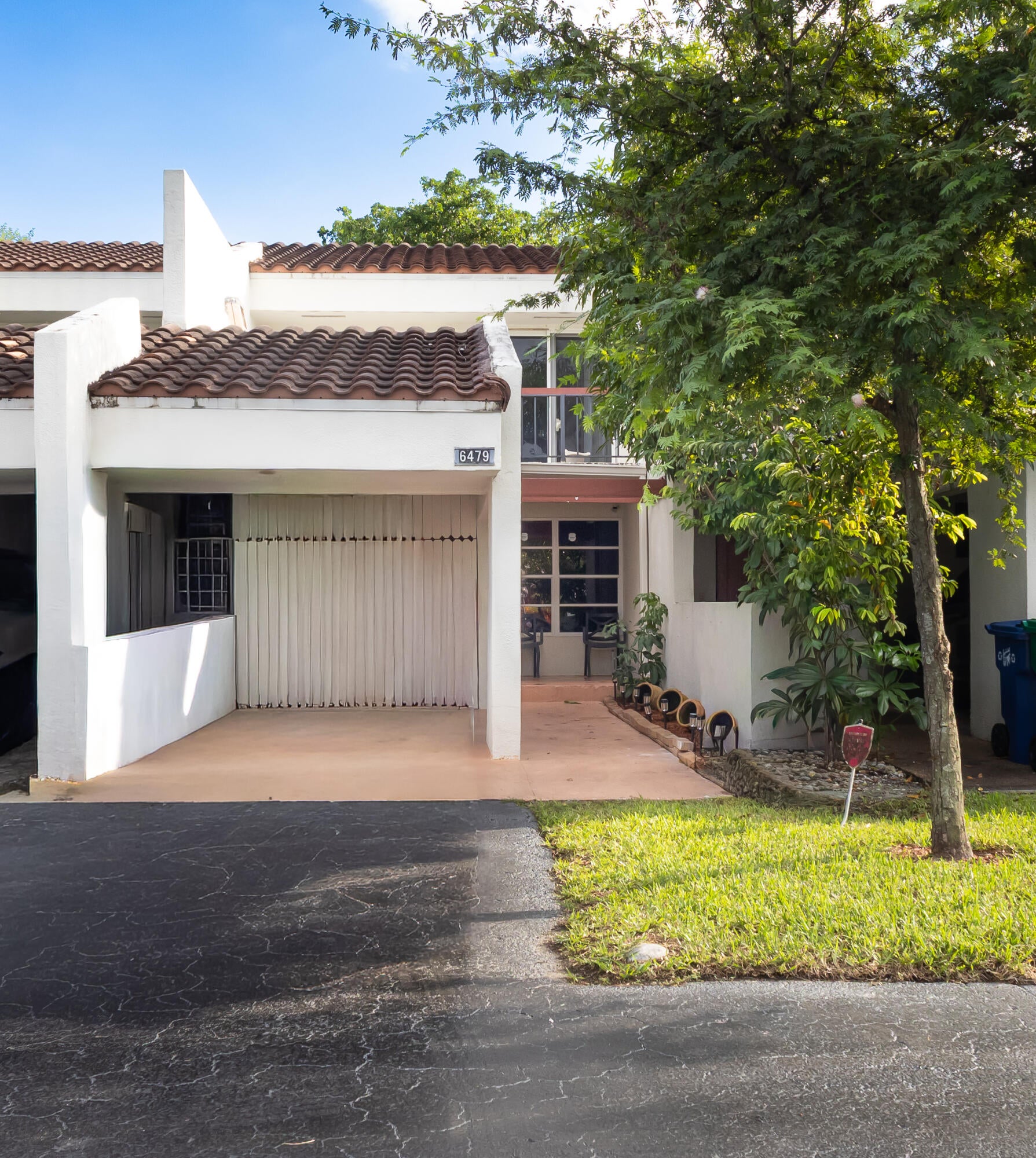 6479 Racquet Club Drive