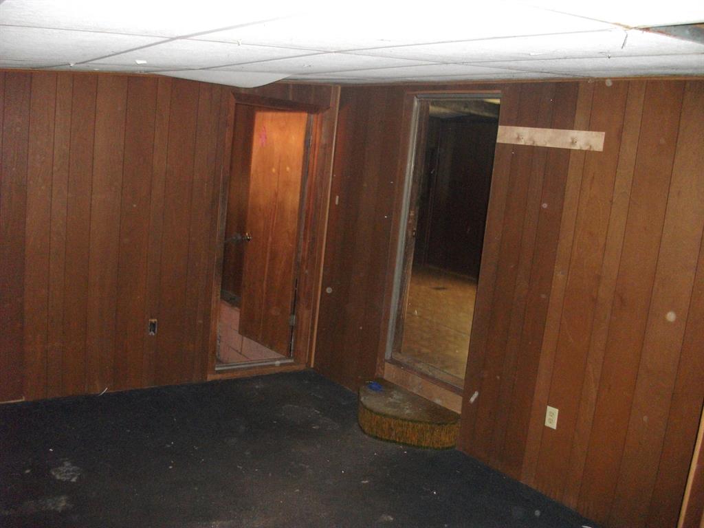 Four Seasons - Residential