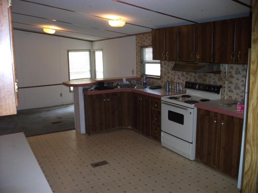 Four Seasons - Residential