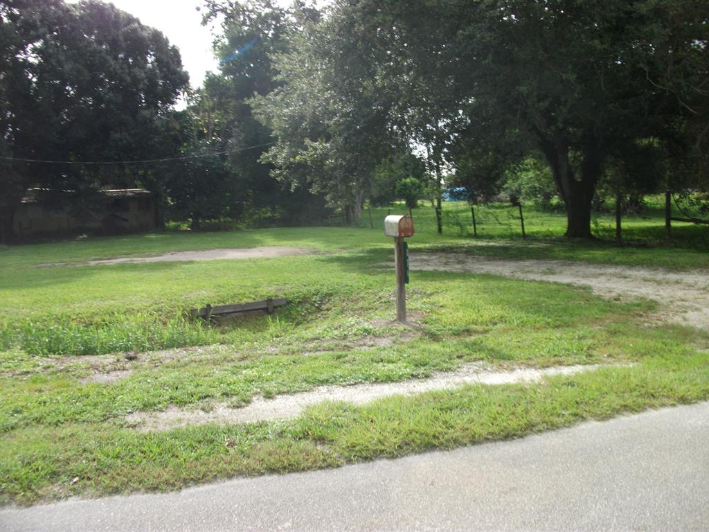 Four Seasons - Residential