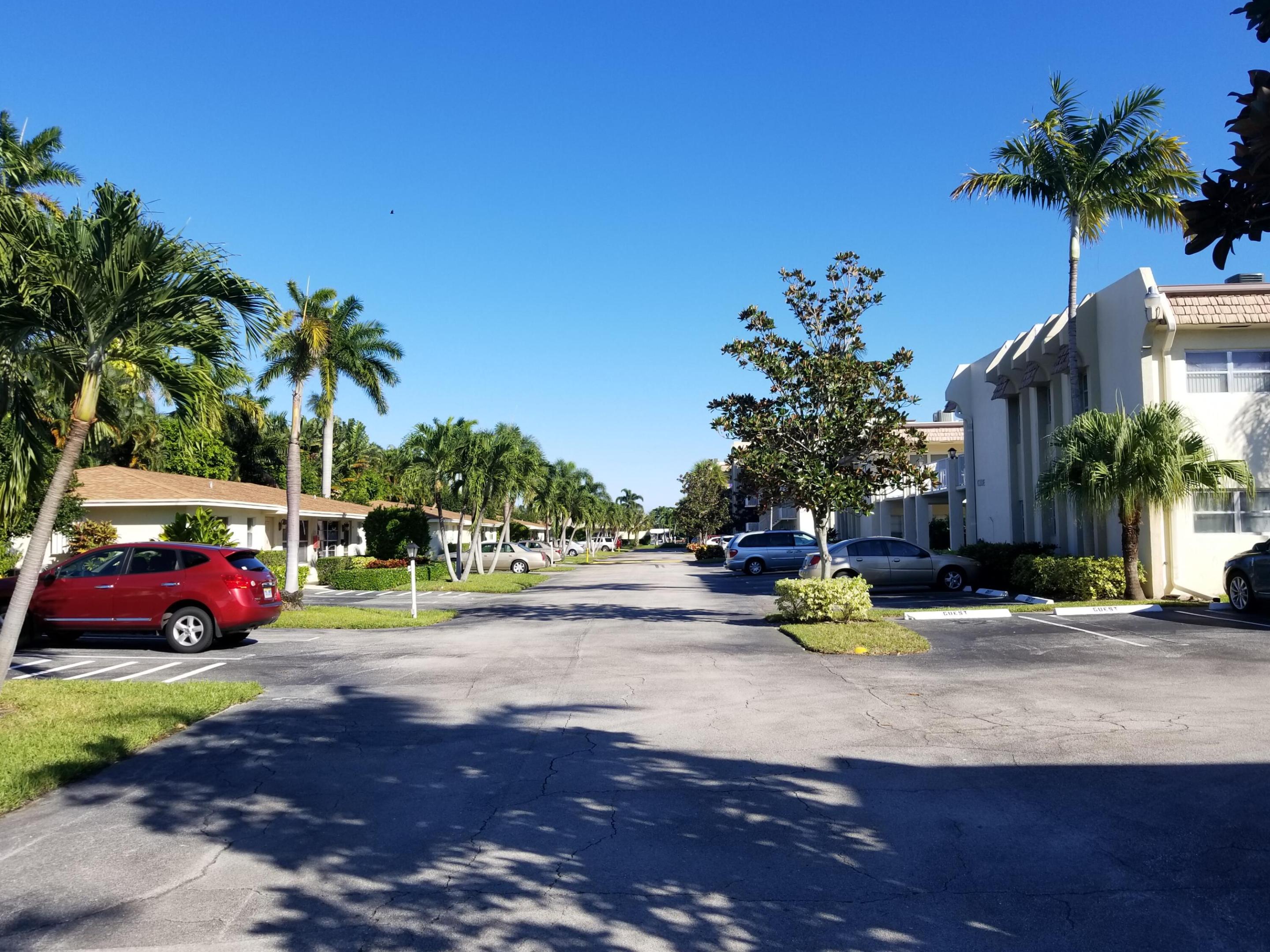 638 Snug Harbor Drive E4