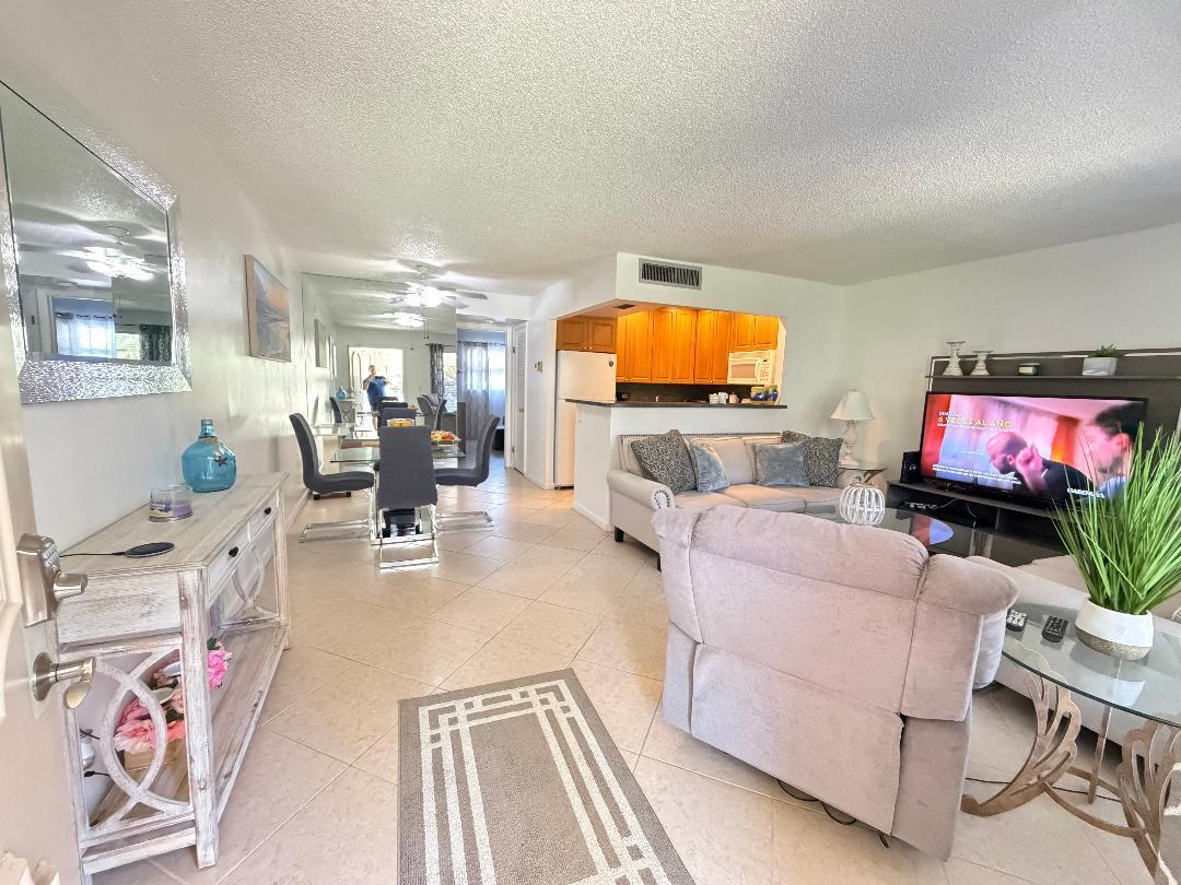 SNUG HARBOR GARDENS CONDO - Residential Lease
