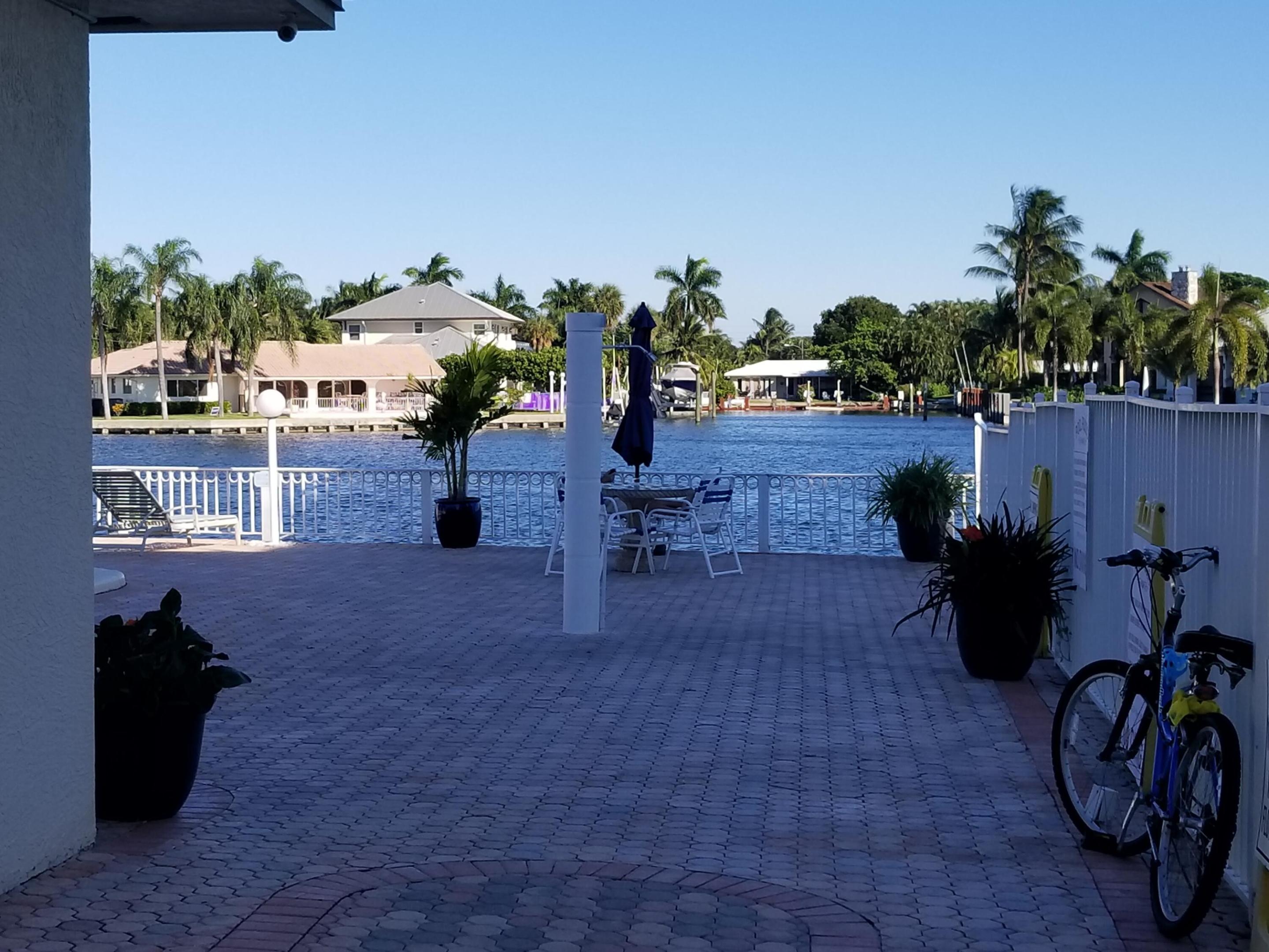 638 Snug Harbor Drive E4