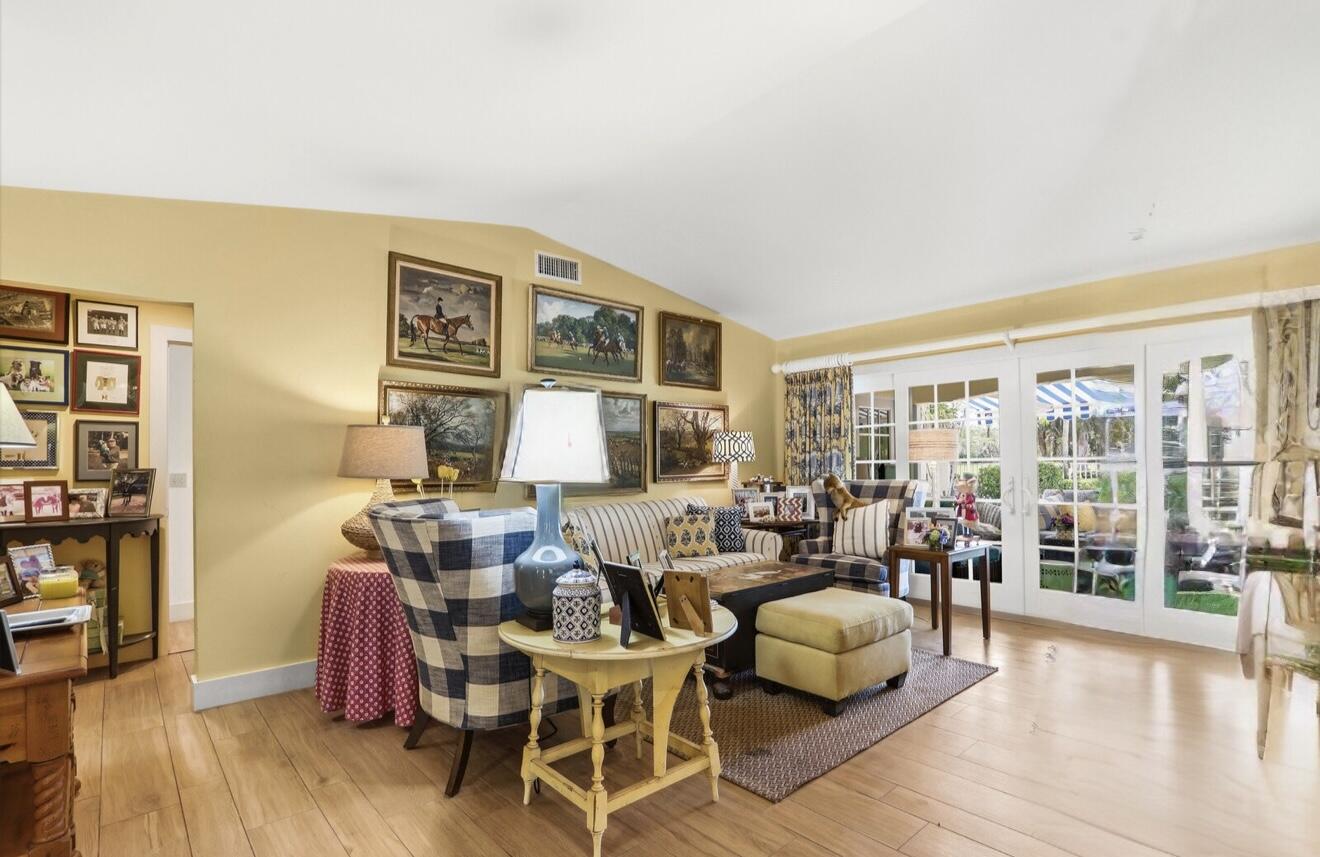 LAS CASITAS 3 - Residential