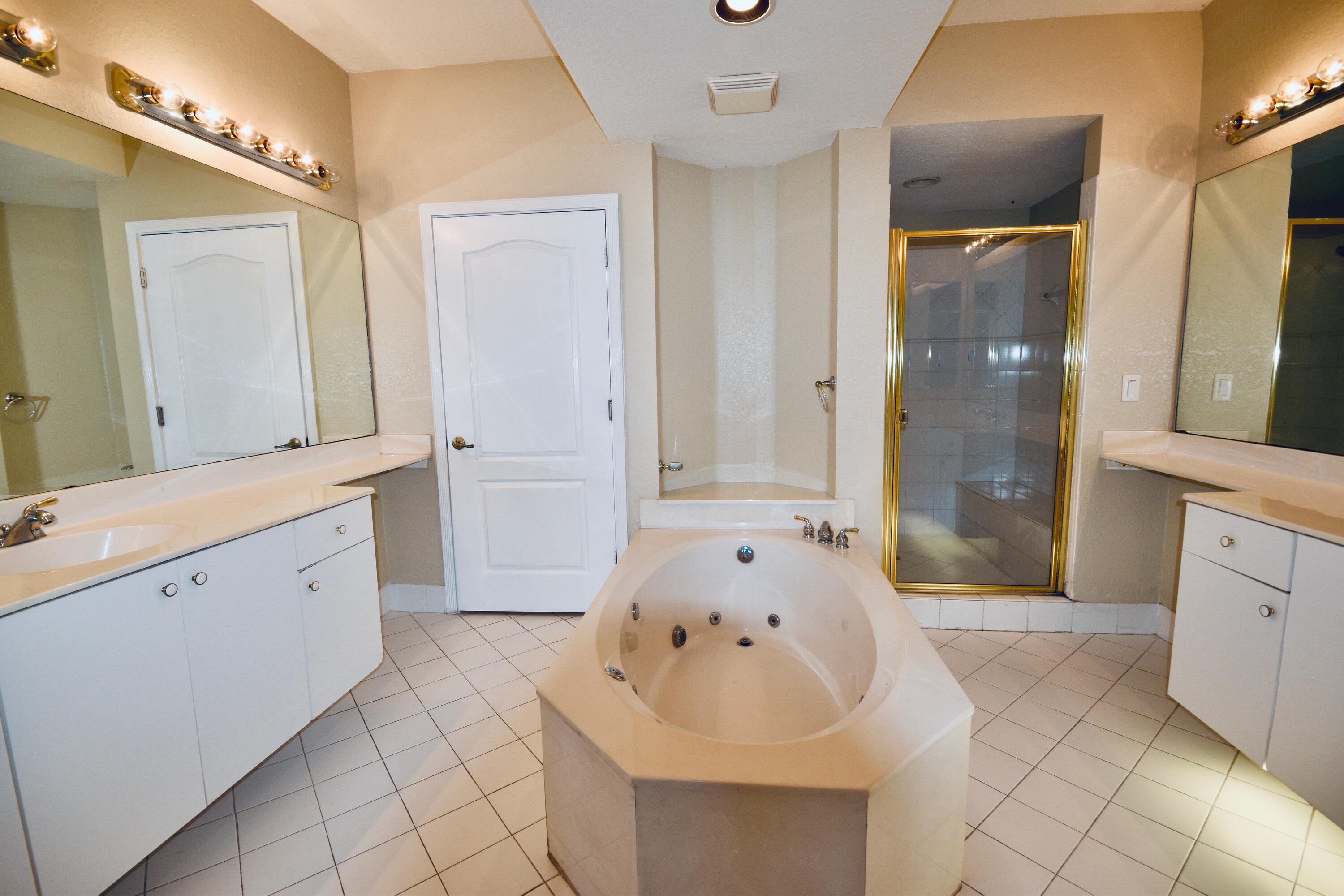CAPTIVA CONDO E - Residential Lease