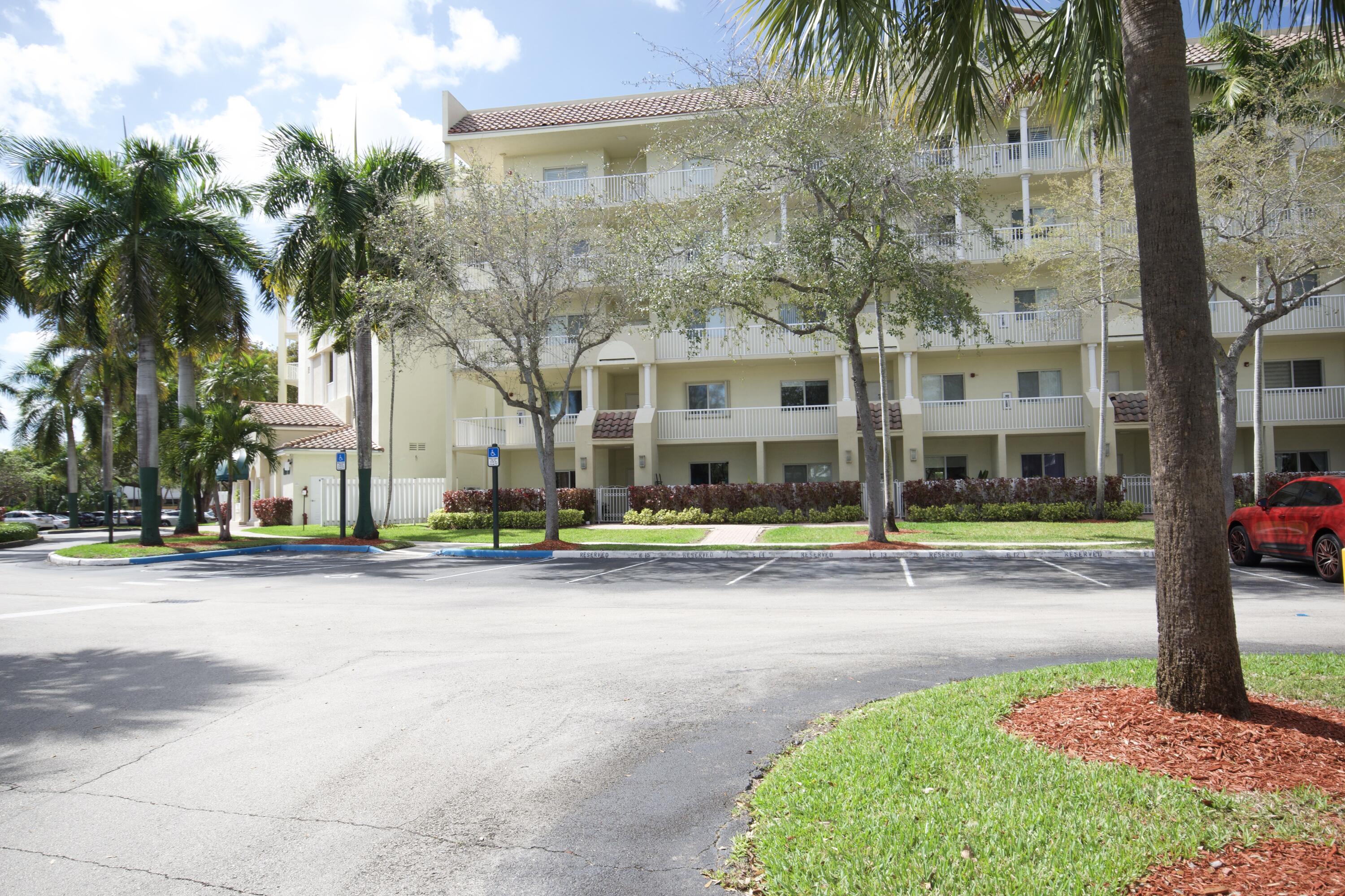 CAPTIVA CONDO E - Residential Lease
