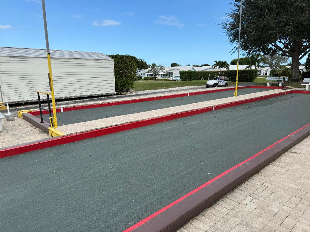 PALM BEACH LEISUREVILLE SEC 10 - Residential Lease