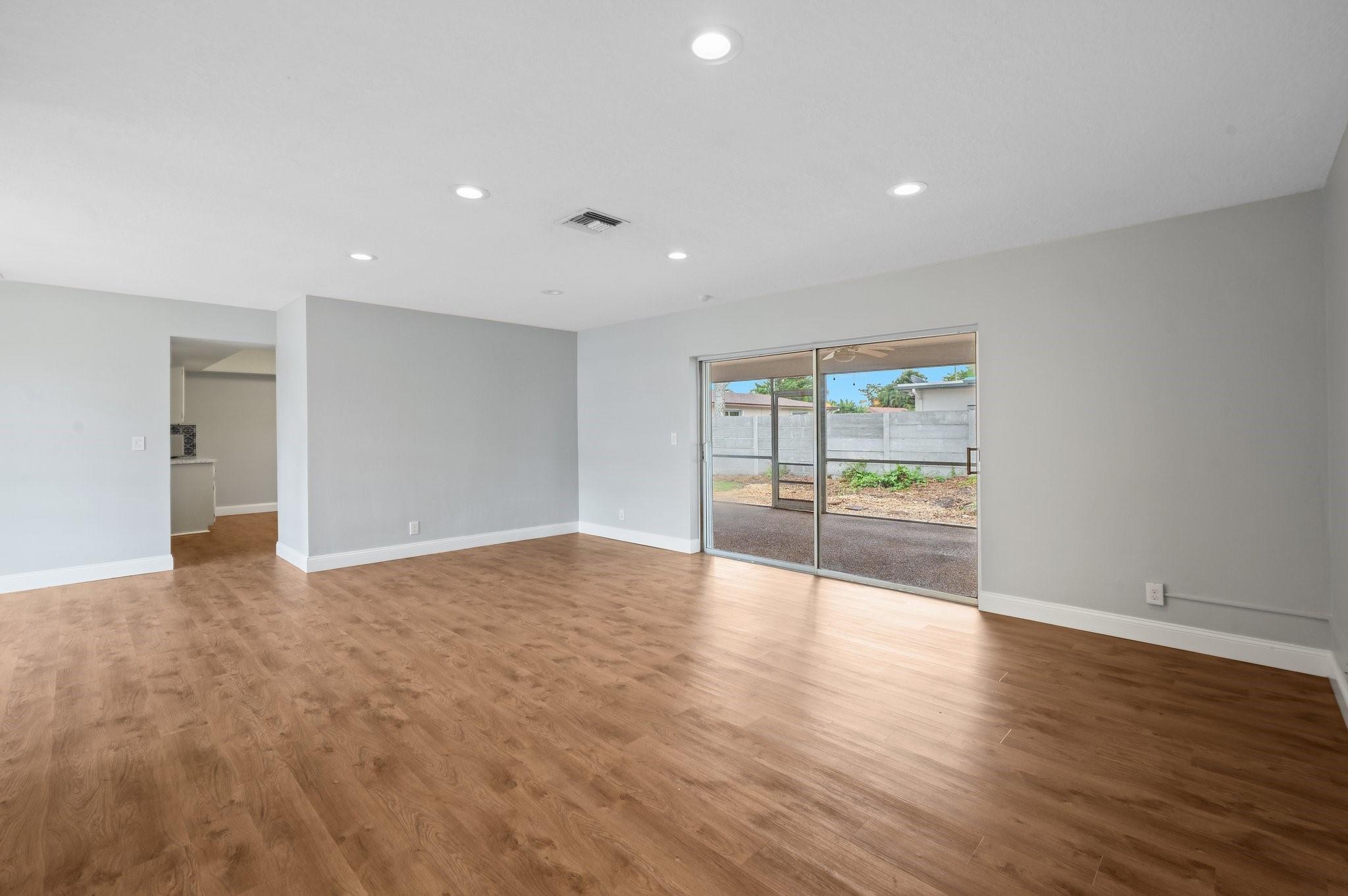 Arrowhead Country Homes 7 - Residential