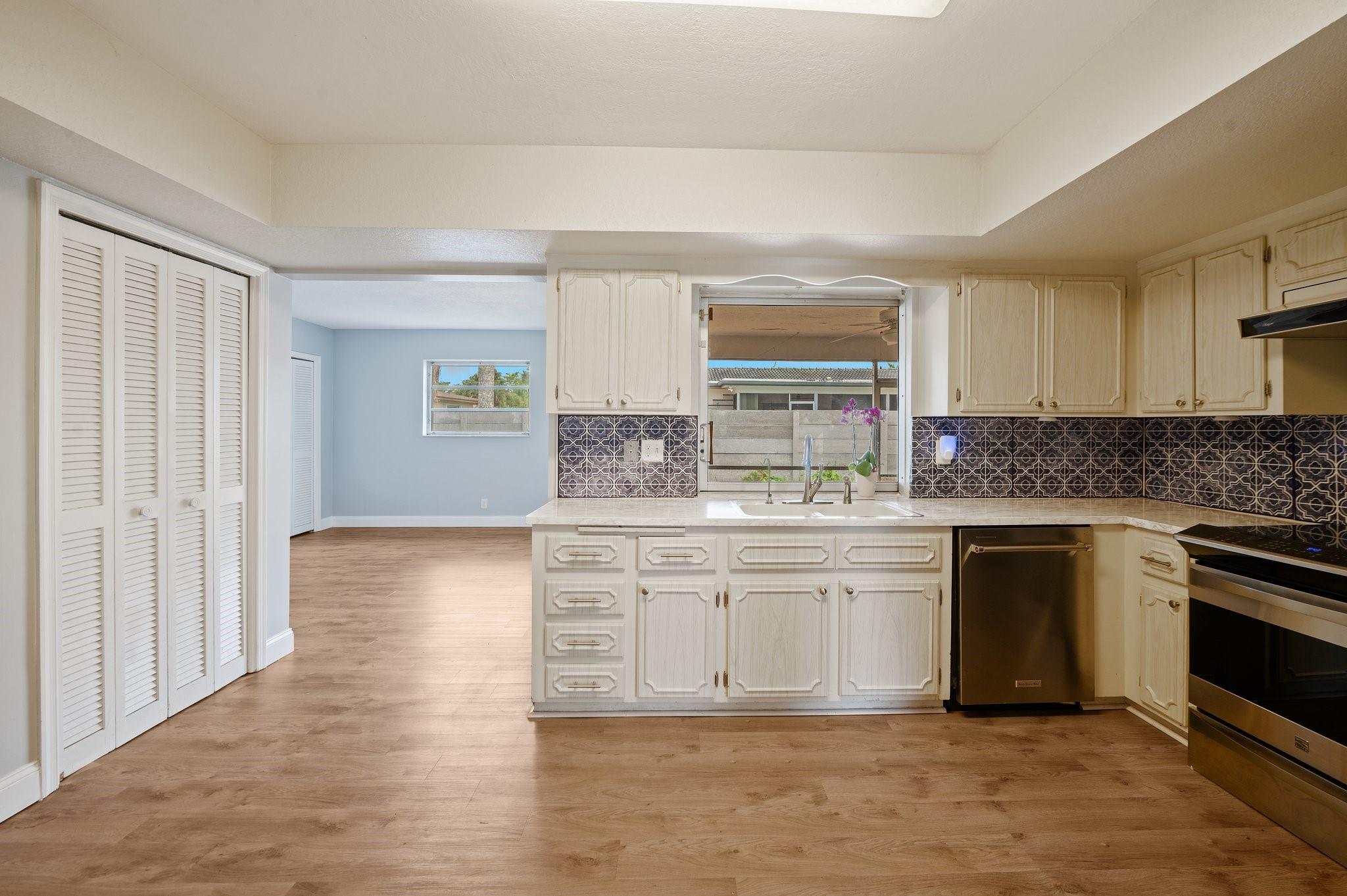 Arrowhead Country Homes 7 - Residential