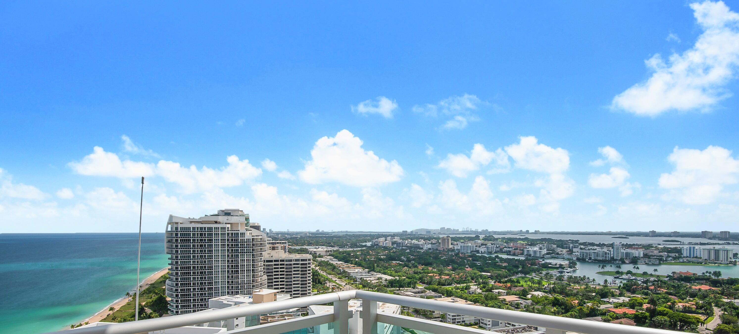 10295 Collins Avenue 2203