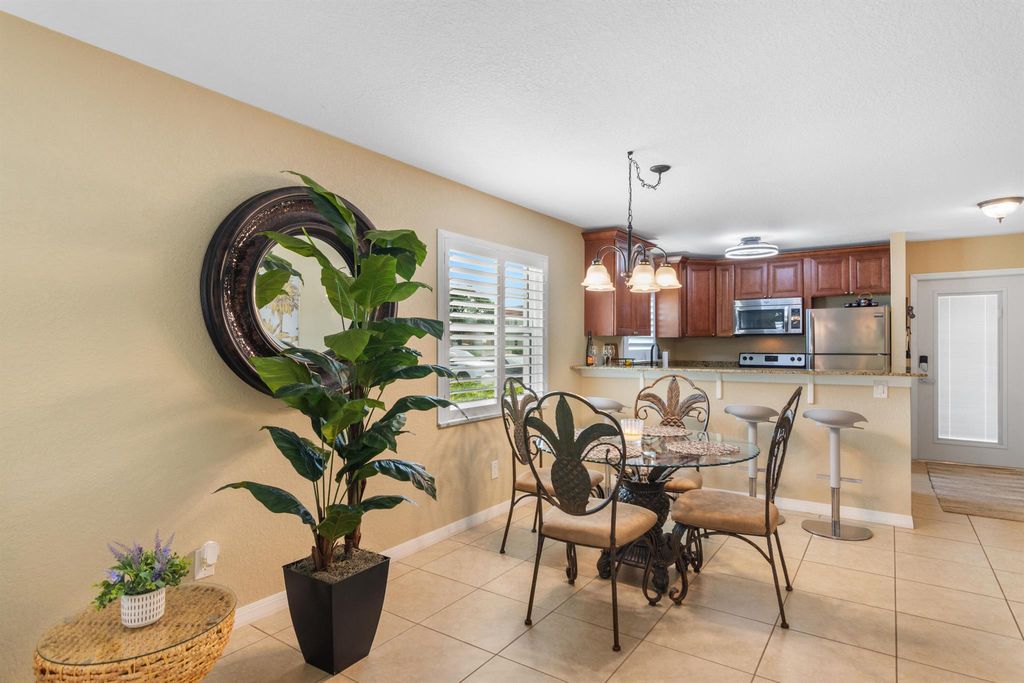 Photo of 51 Woodland Drive #101, Vero Beach, FL 32962 (MLS # R11130215)