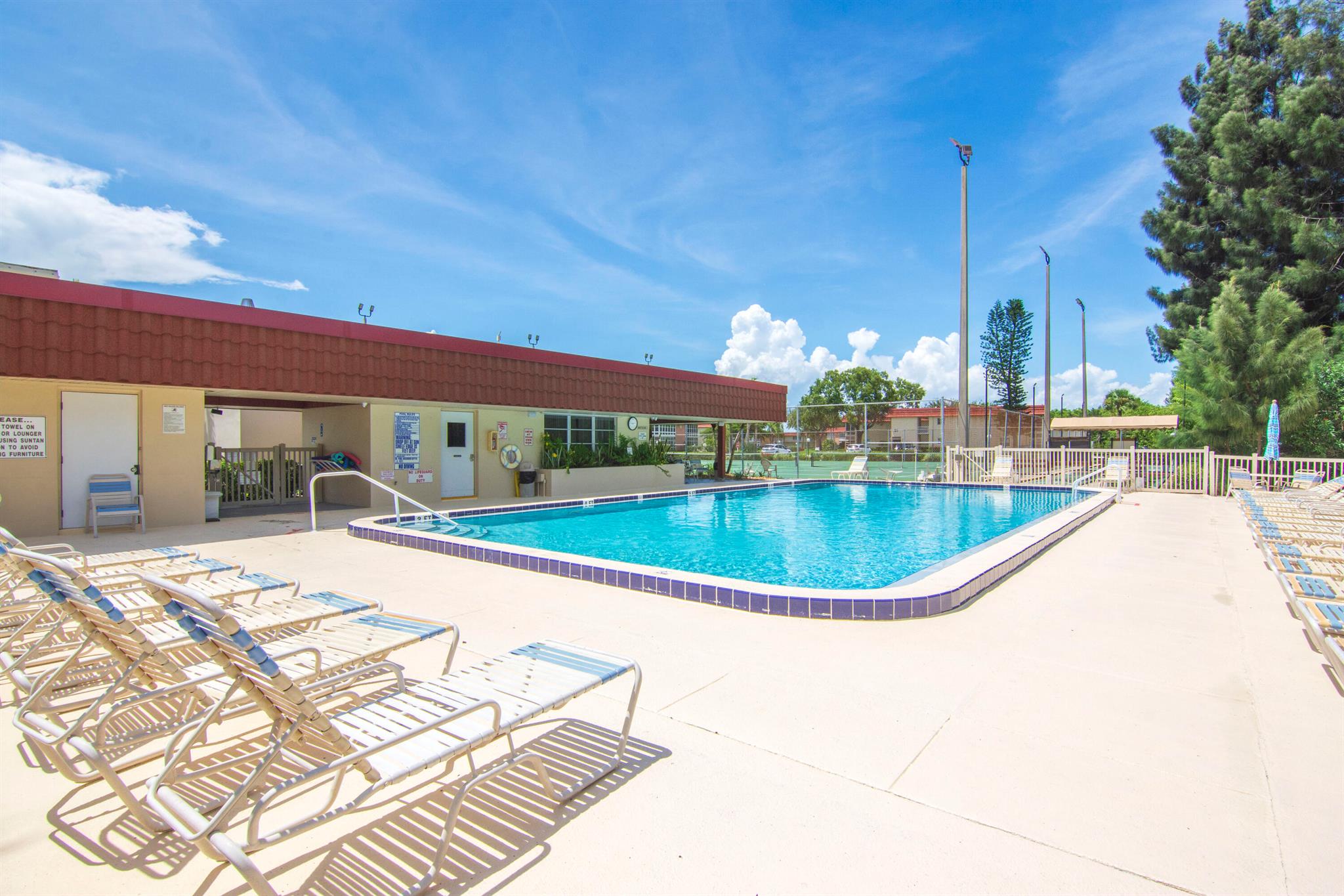VISTA ROYALE PHASE IV BLD - Residential