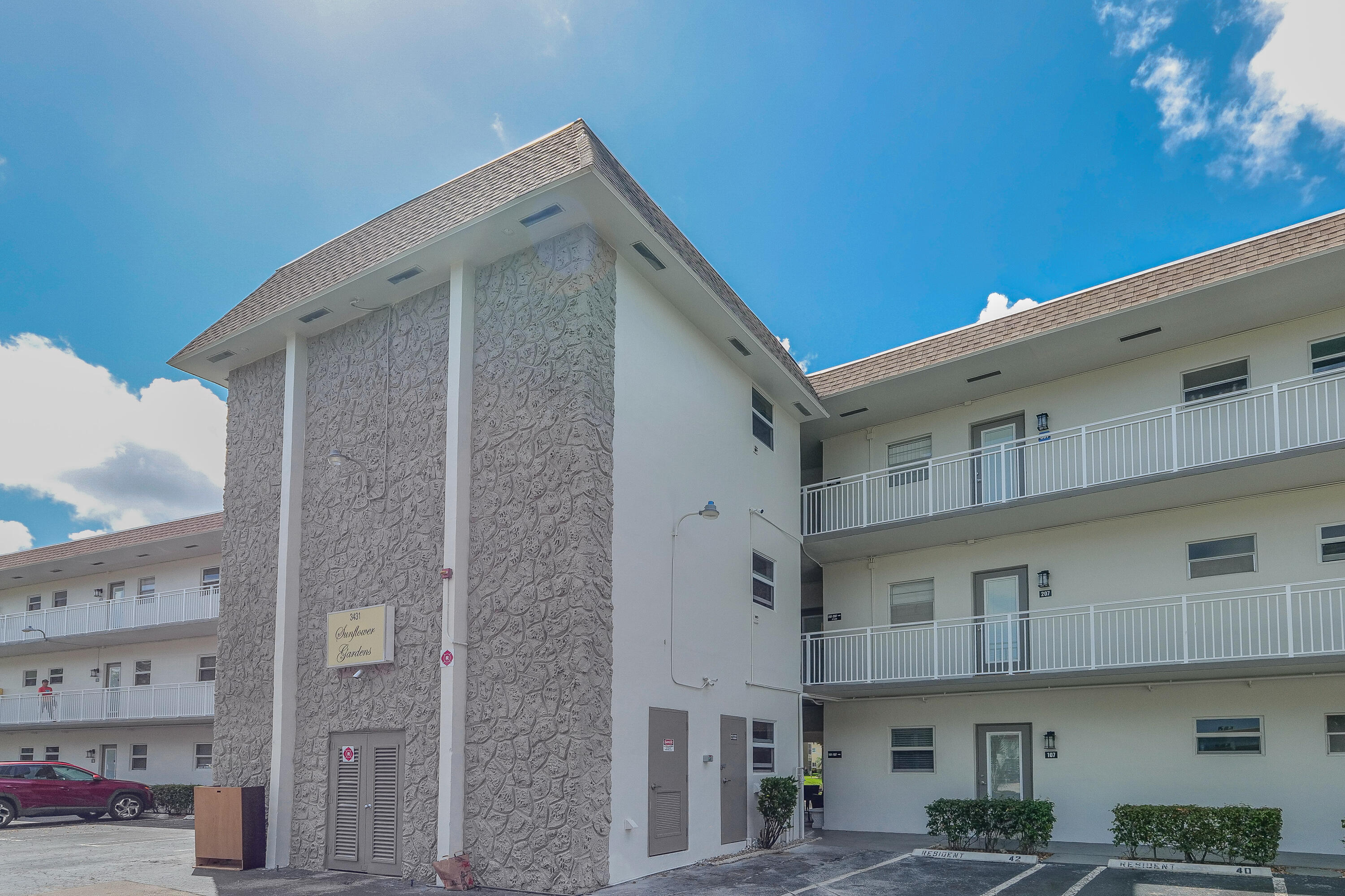 Hawaiian Gardens - Residential