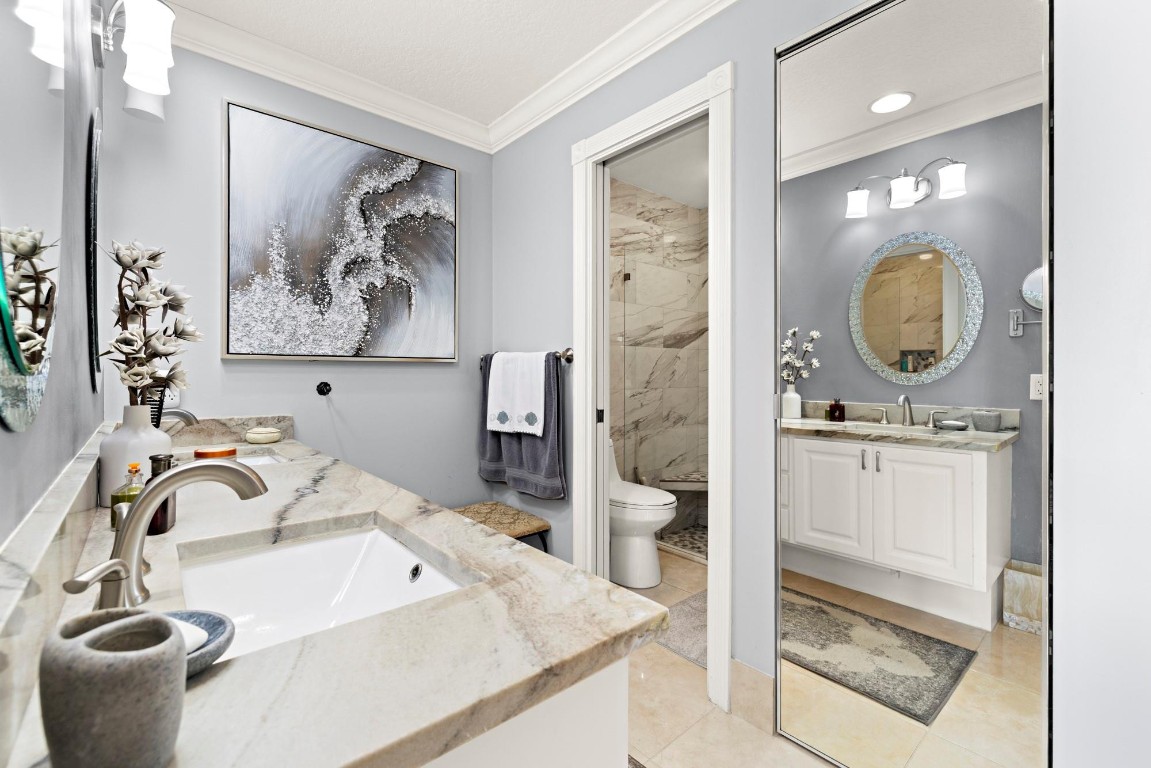 Riverwalk - Residential