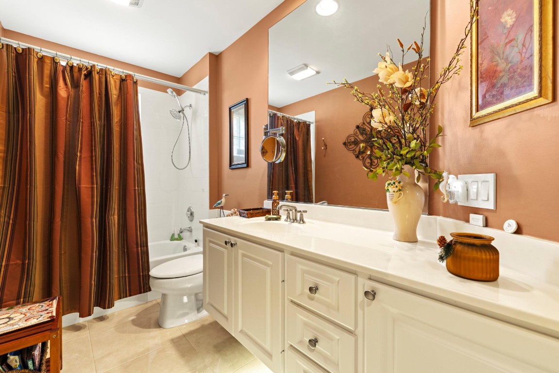 Riverwalk - Residential