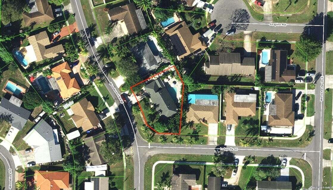1190 Woodcrest Road W