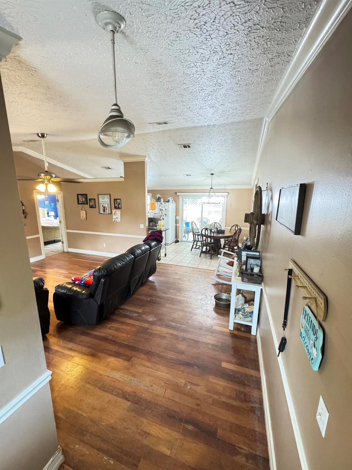 7810 Santa Clara Boulevard