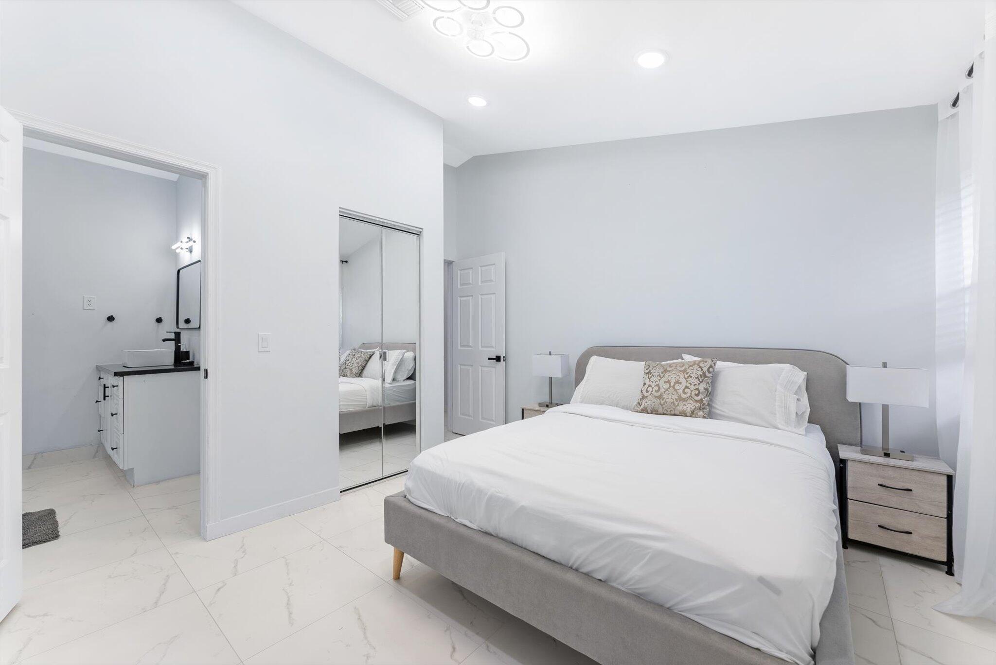 SUGAR POND MANOR OF WELLI - Residential Lease