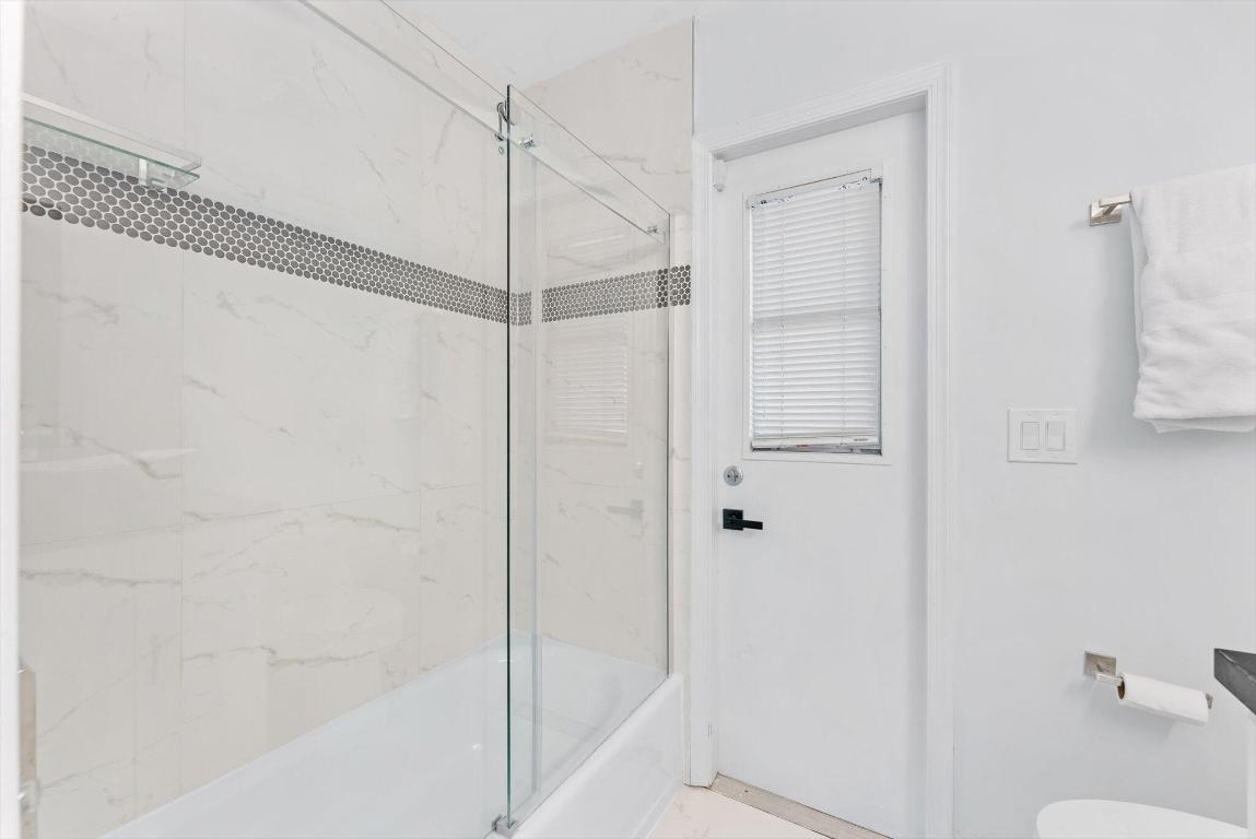 SUGAR POND MANOR OF WELLINGTON - Residential Lease