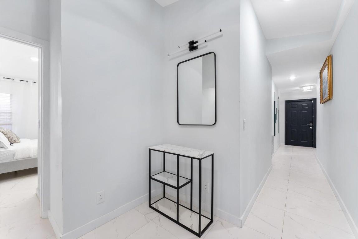 SUGAR POND MANOR OF WELLINGTON - Residential Lease