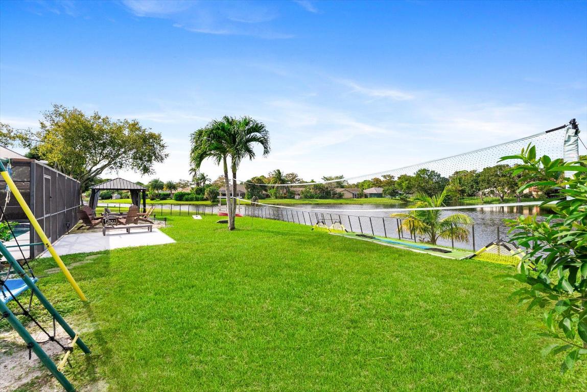 SUGAR POND MANOR OF WELLINGTON - Residential Lease