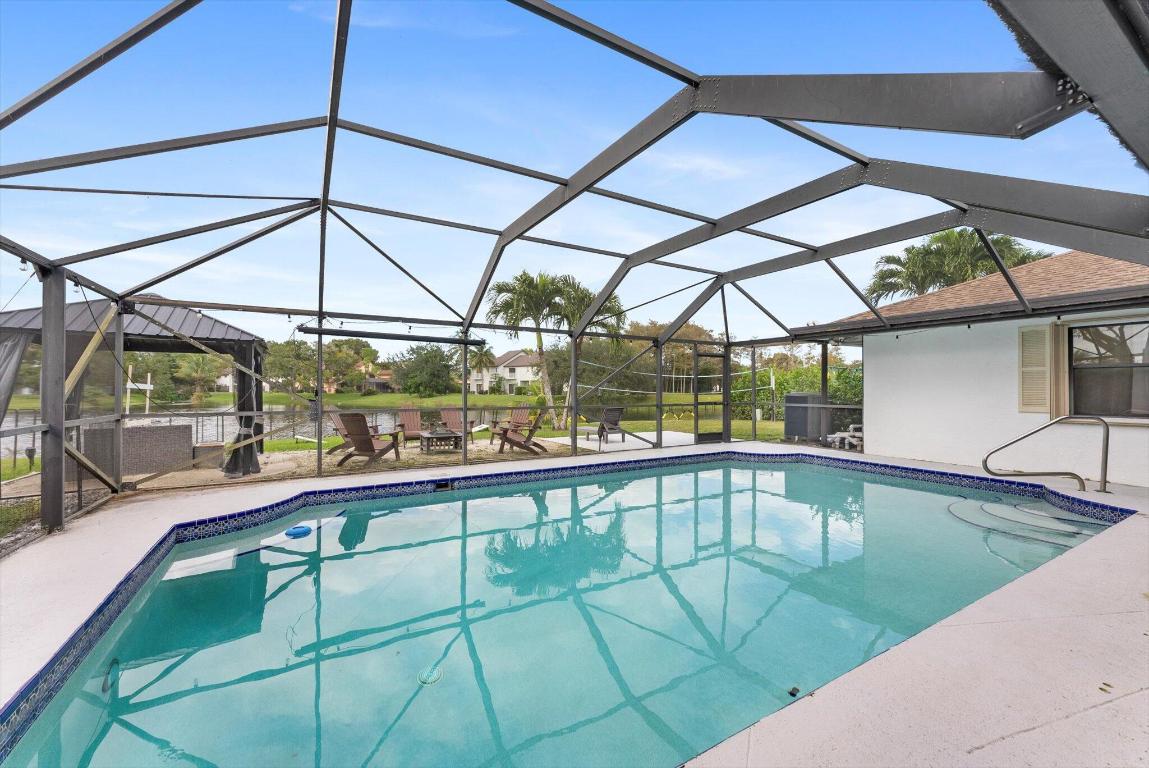 SUGAR POND MANOR OF WELLINGTON - Residential Lease